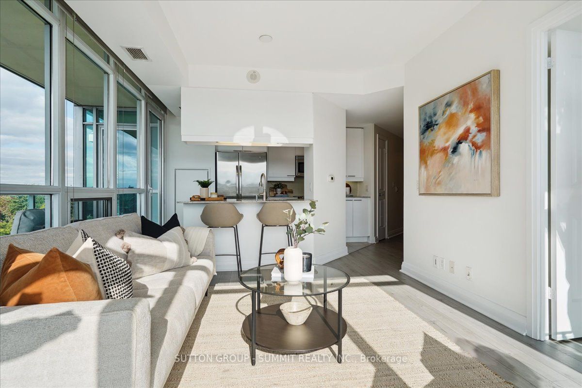 1055 Southdown Rd, #703