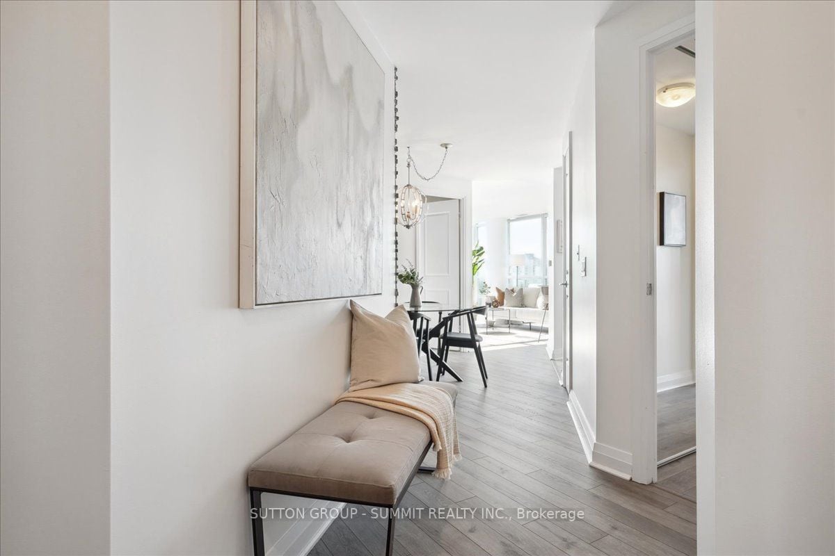 1055 Southdown Rd, #703