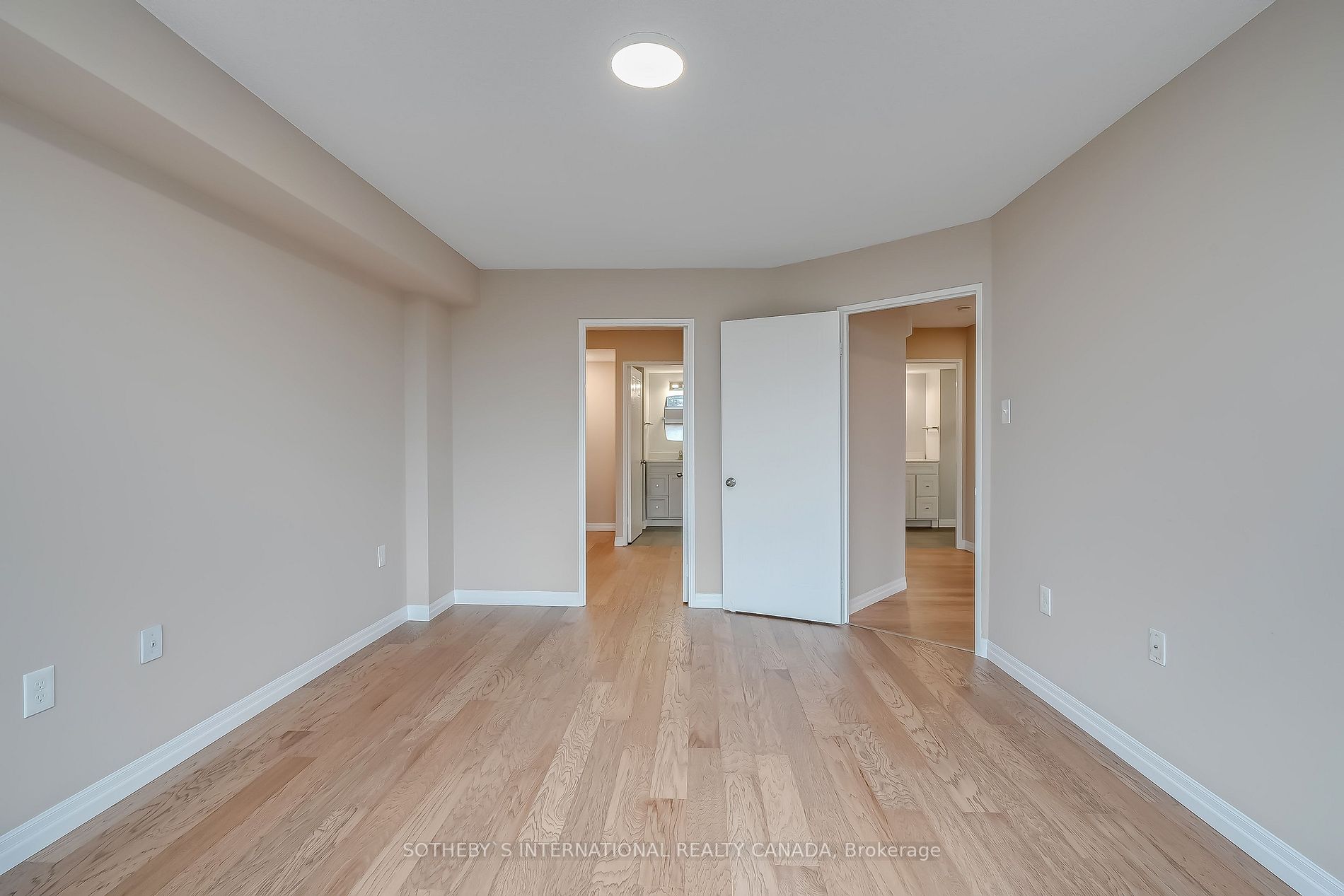 1110 Walden Circle, #507