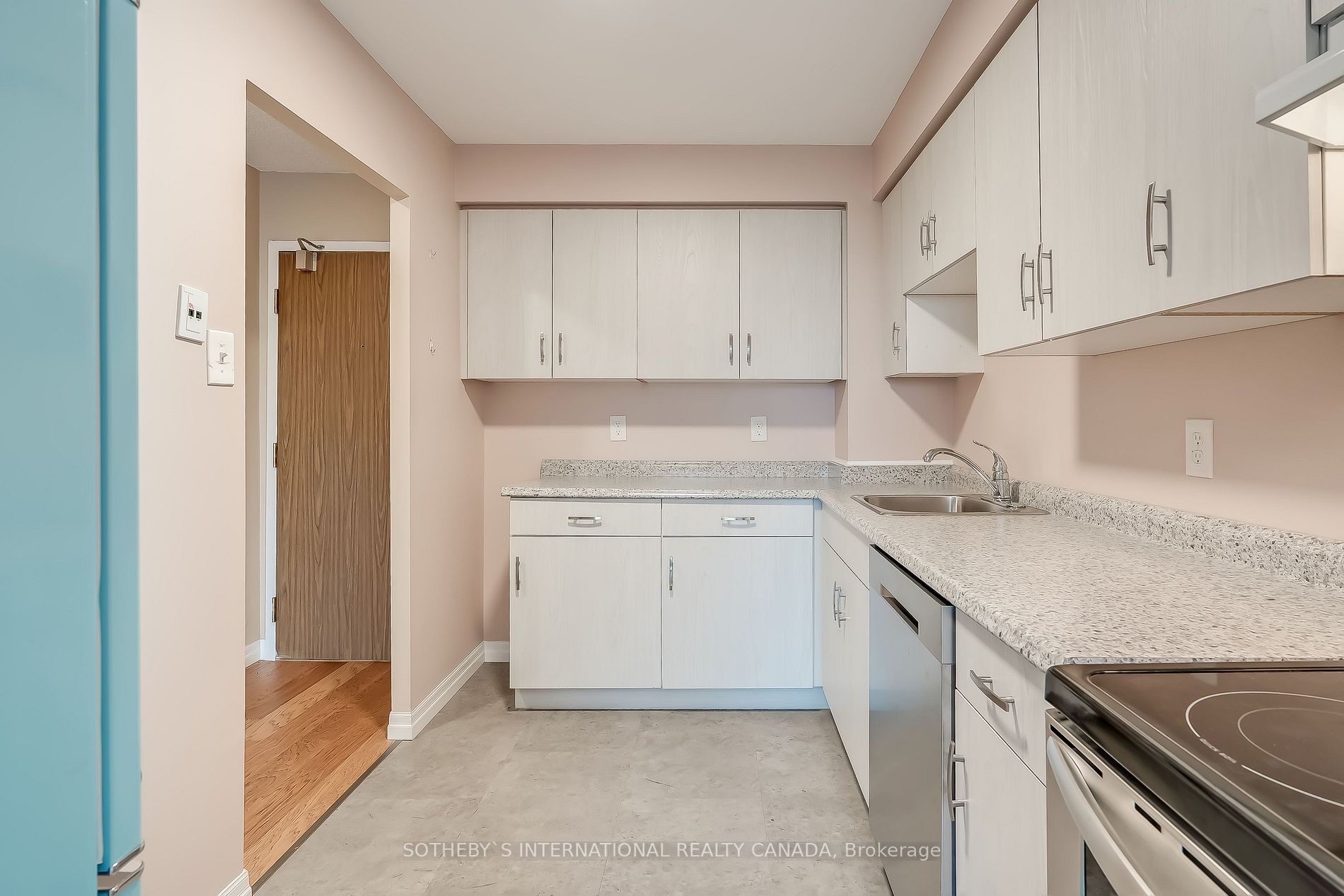 1110 Walden Circle, #507