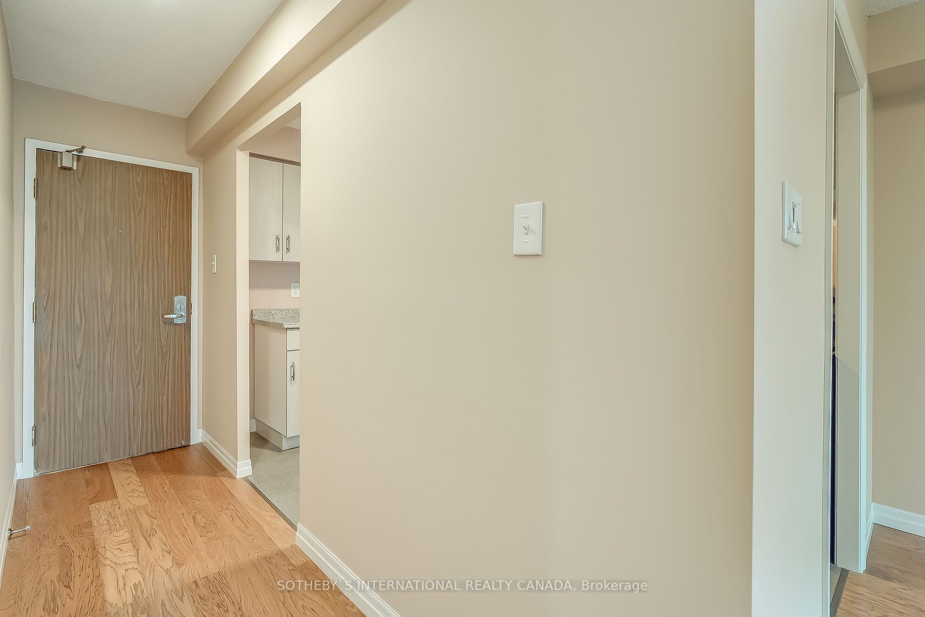 1110 Walden Circle, #507