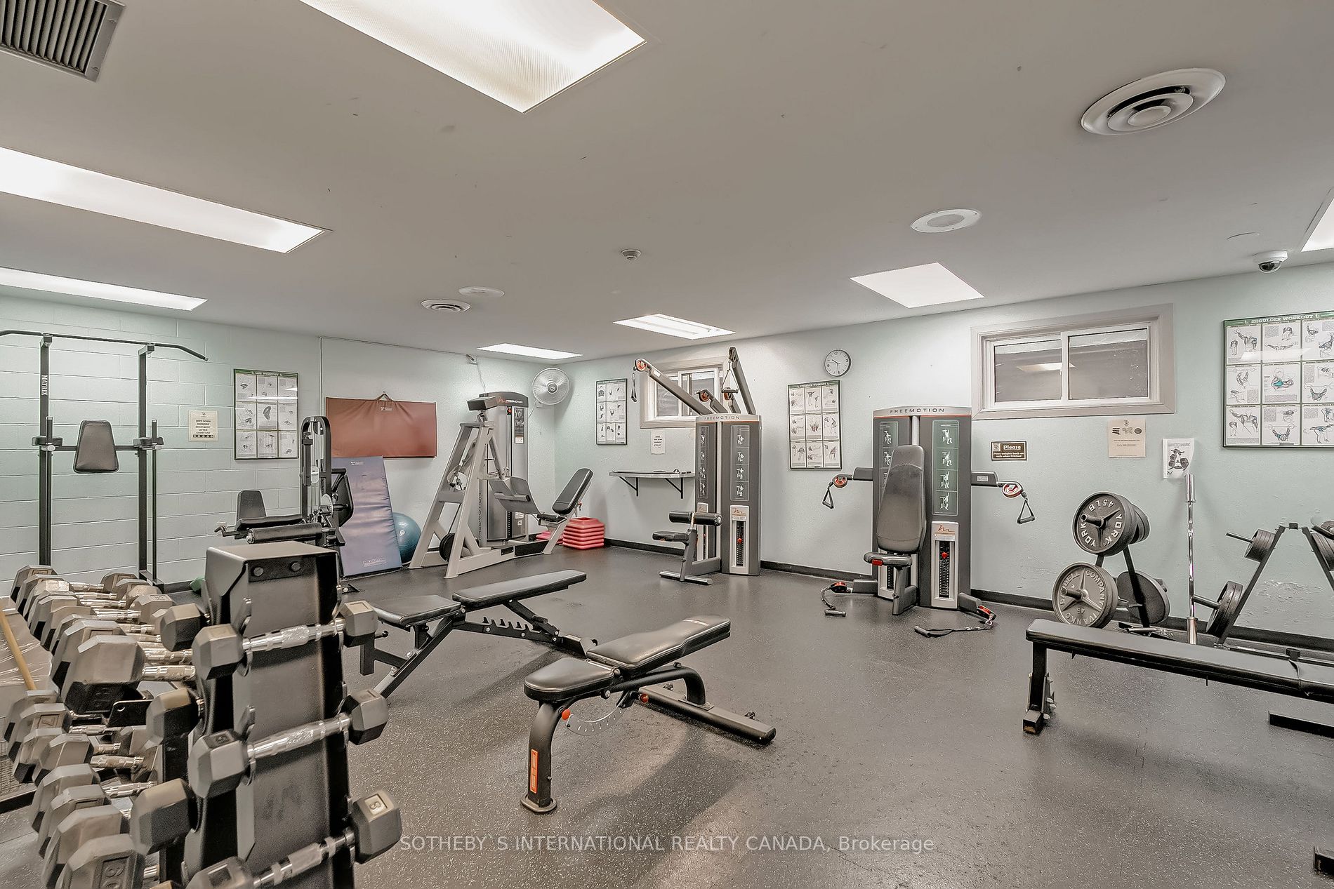 1110 Walden Circle, #507
