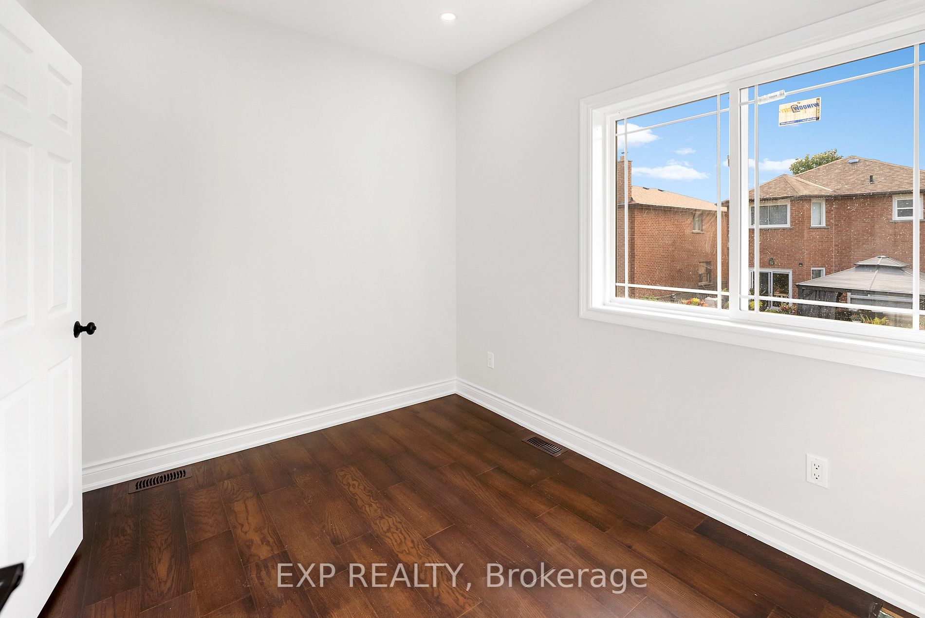 659 Roselaire Tr, #Unit 4