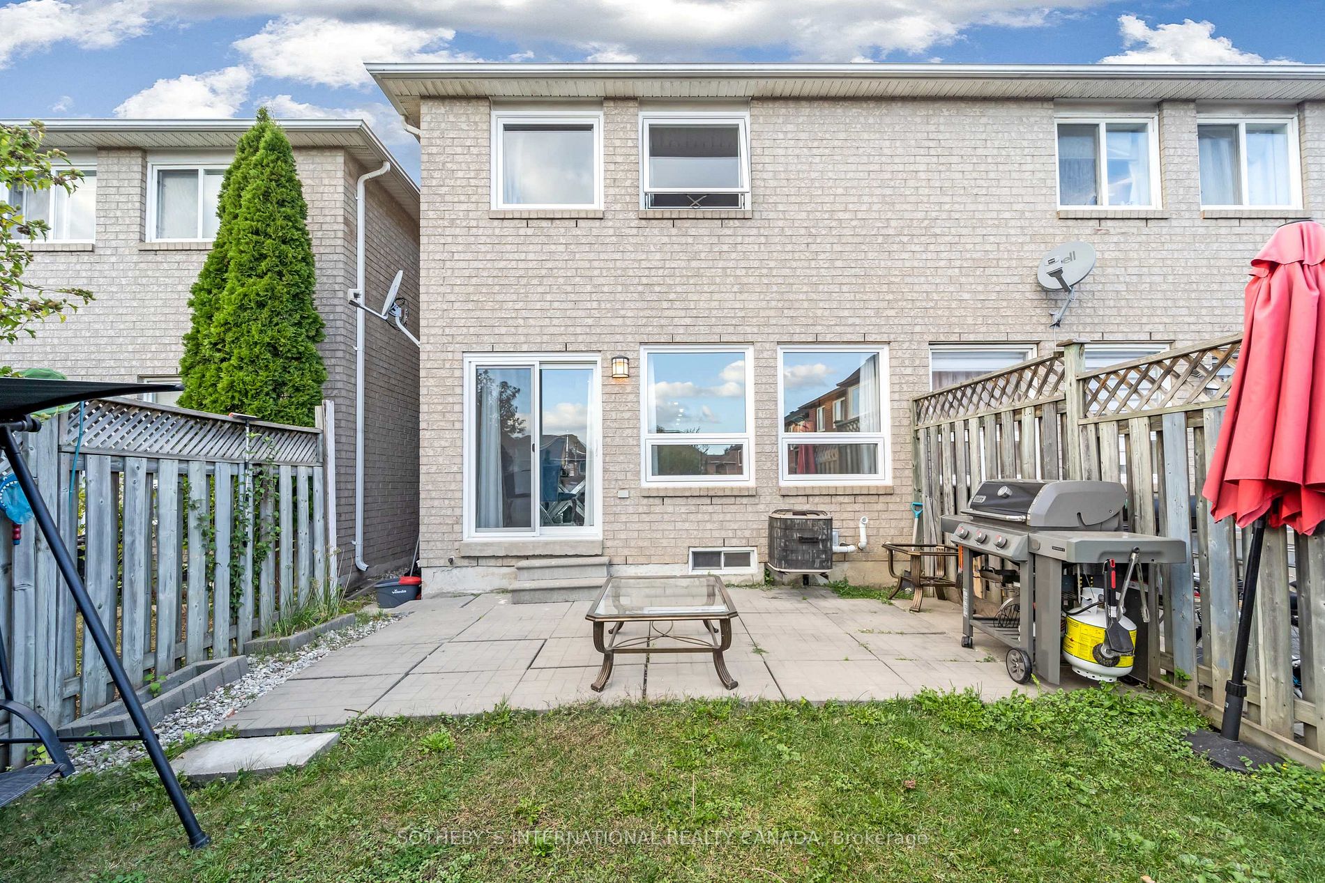 73 Kenwood Dr, #17