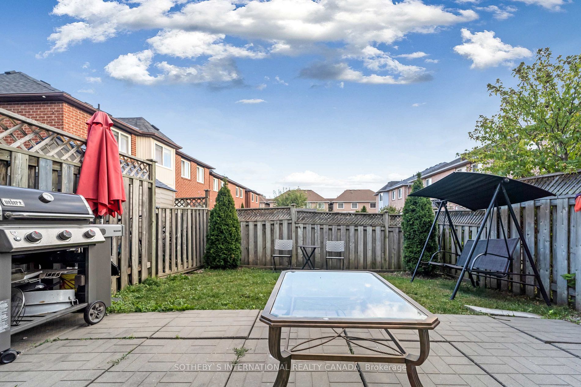 73 Kenwood Dr, #17