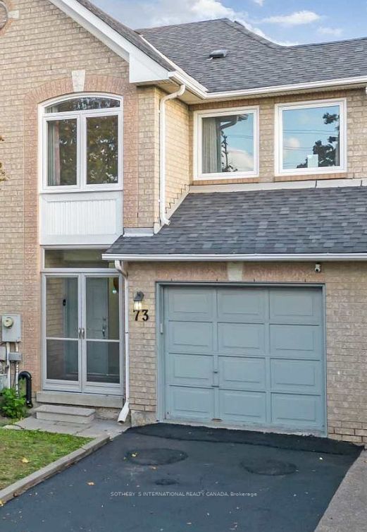 73 Kenwood Dr, #17