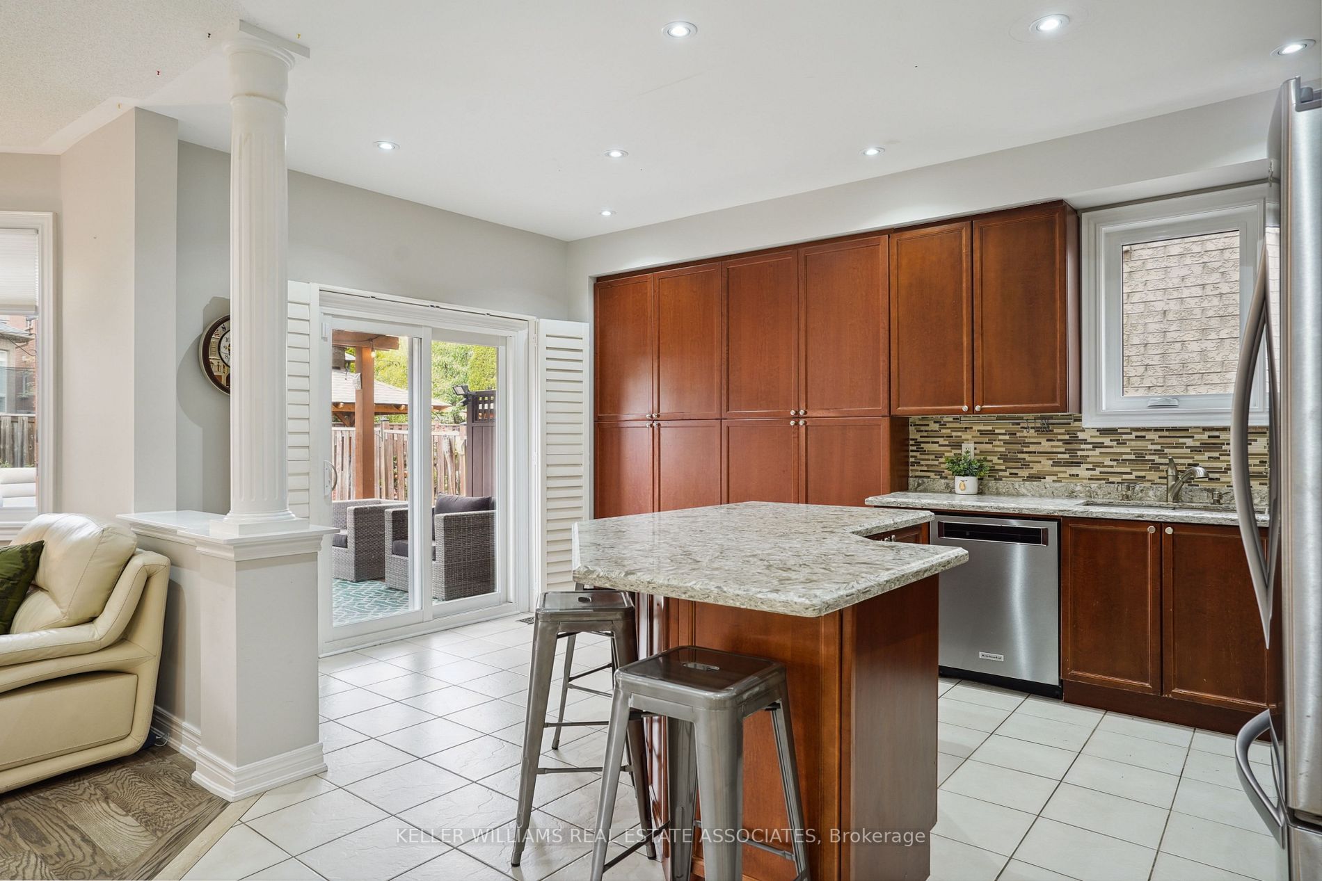 1261 Roper Drive