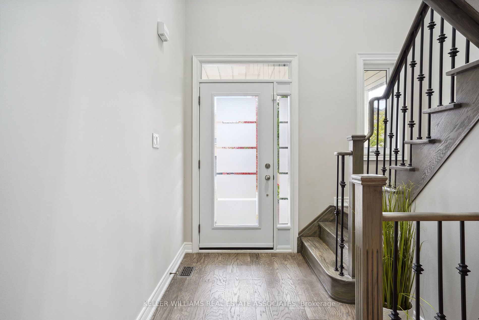 1261 Roper Drive