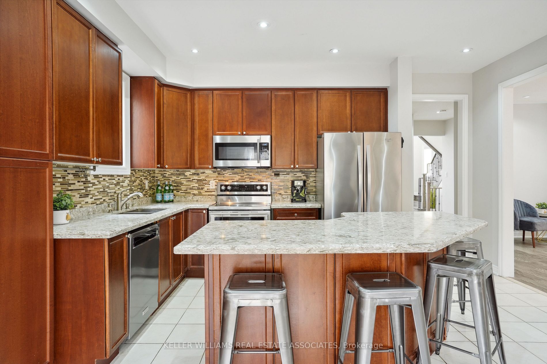 1261 Roper Drive