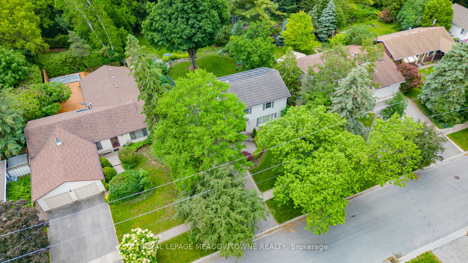 38 Chelvin Dr