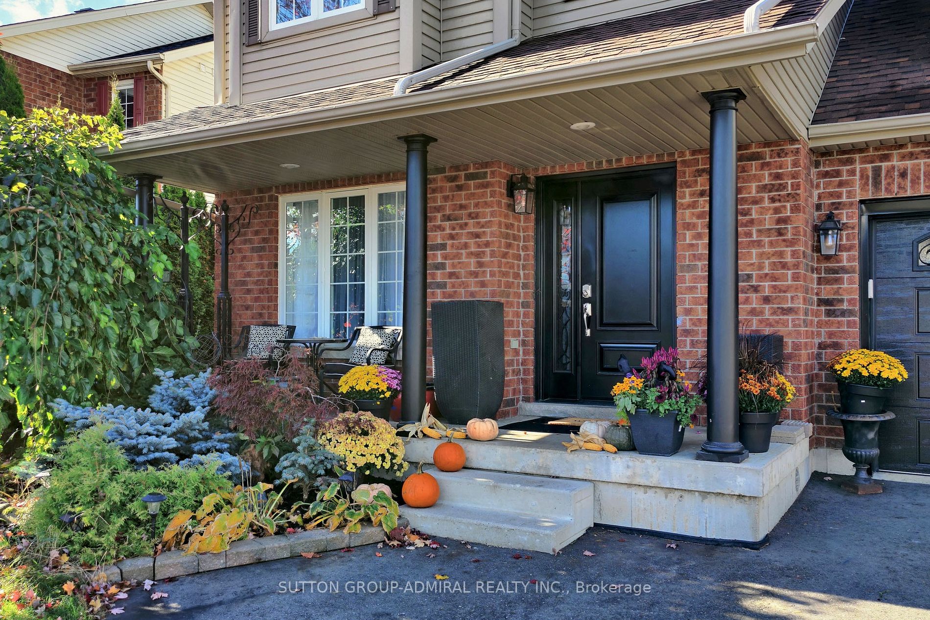 8 Clarke Avenue