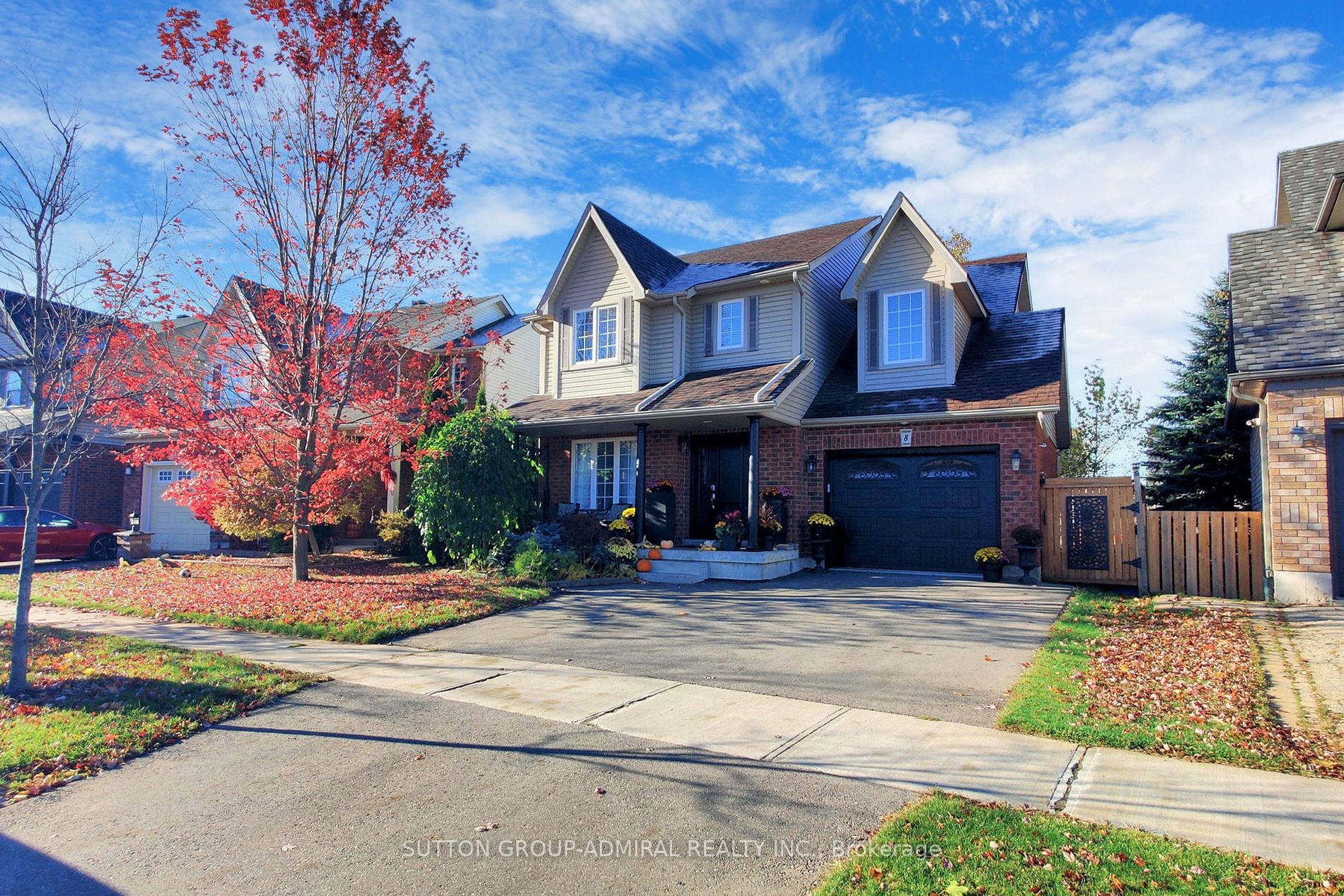 8 Clarke Avenue