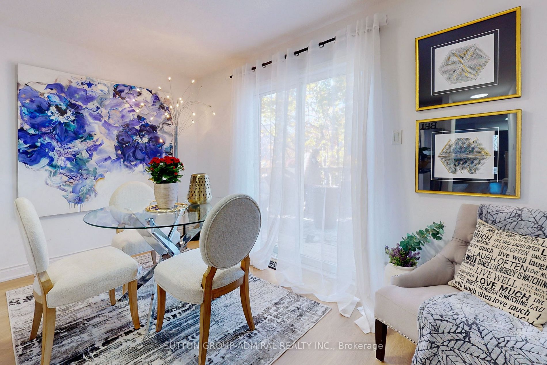 8 Clarke Avenue