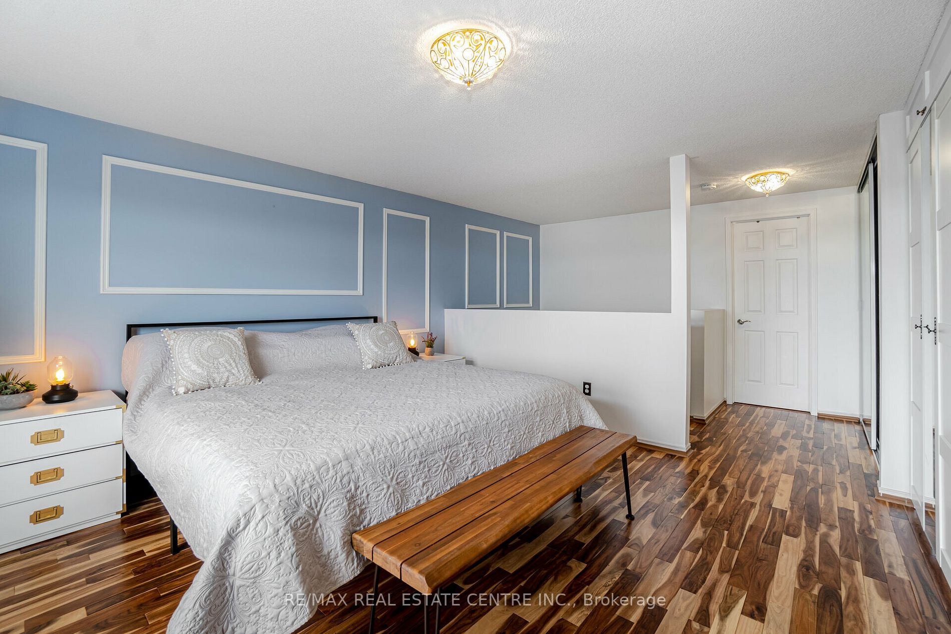 1050 Bristol Rd W, #32