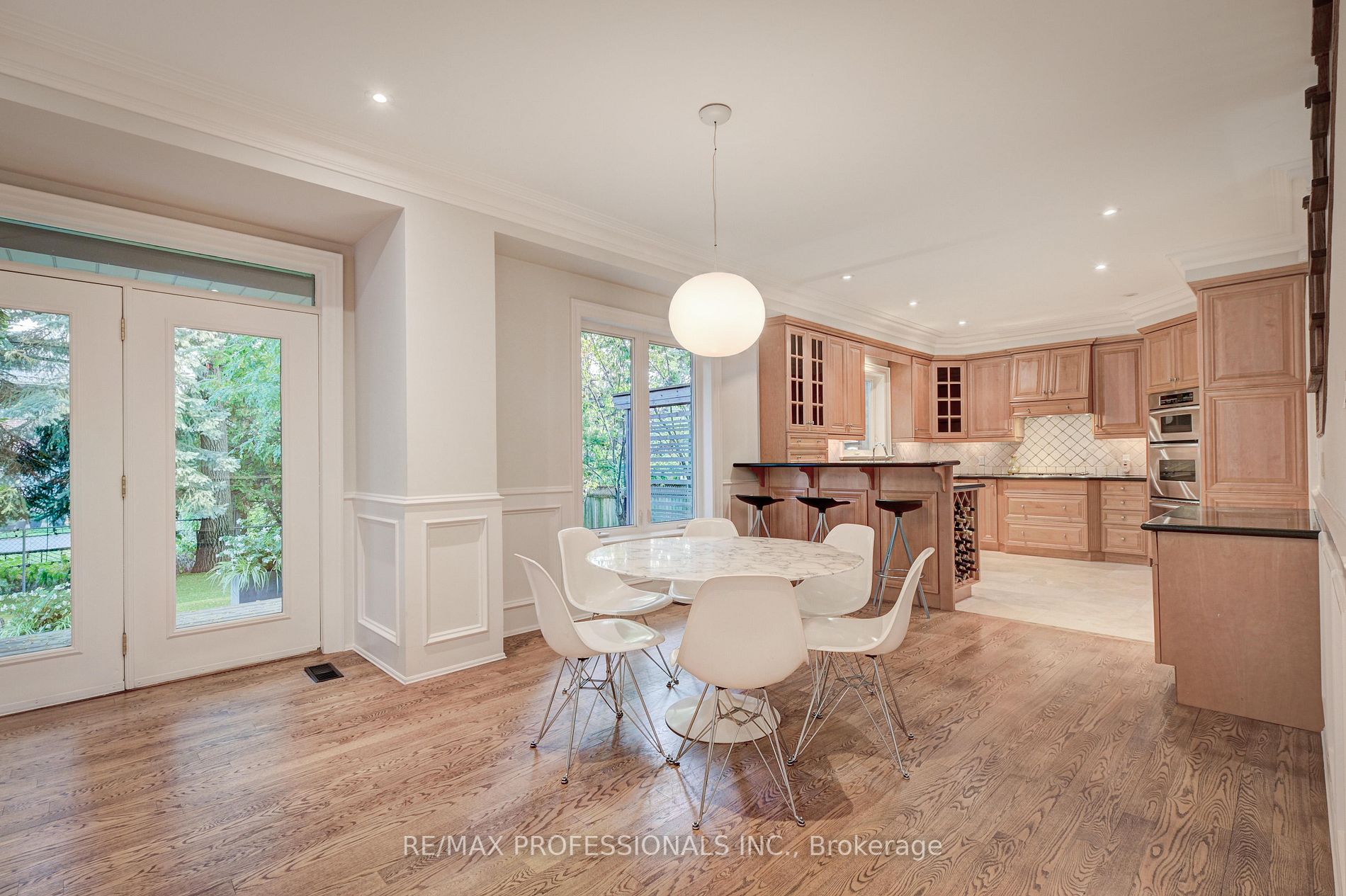 7 Golfcrest Rd