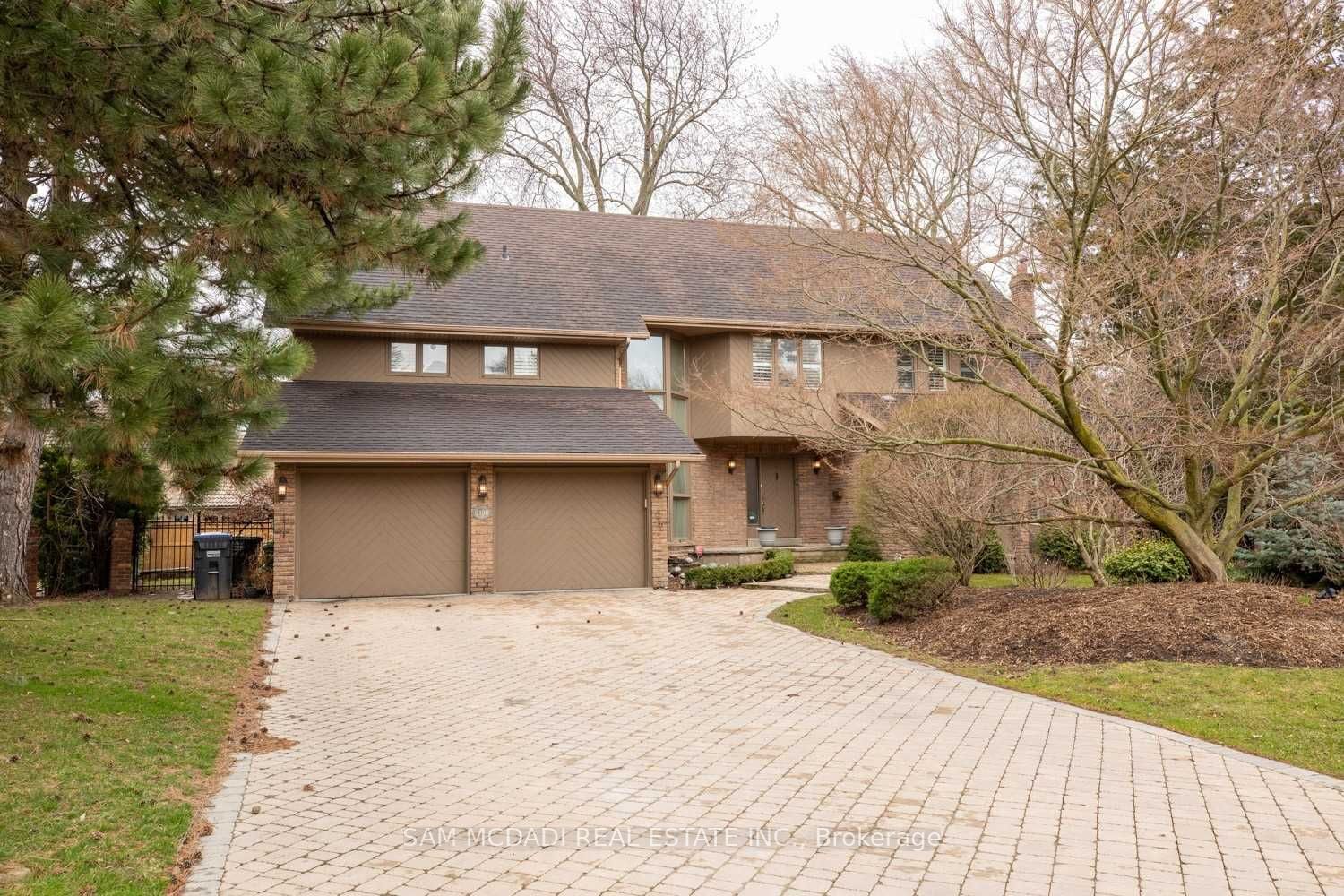 1100 Geran Cres