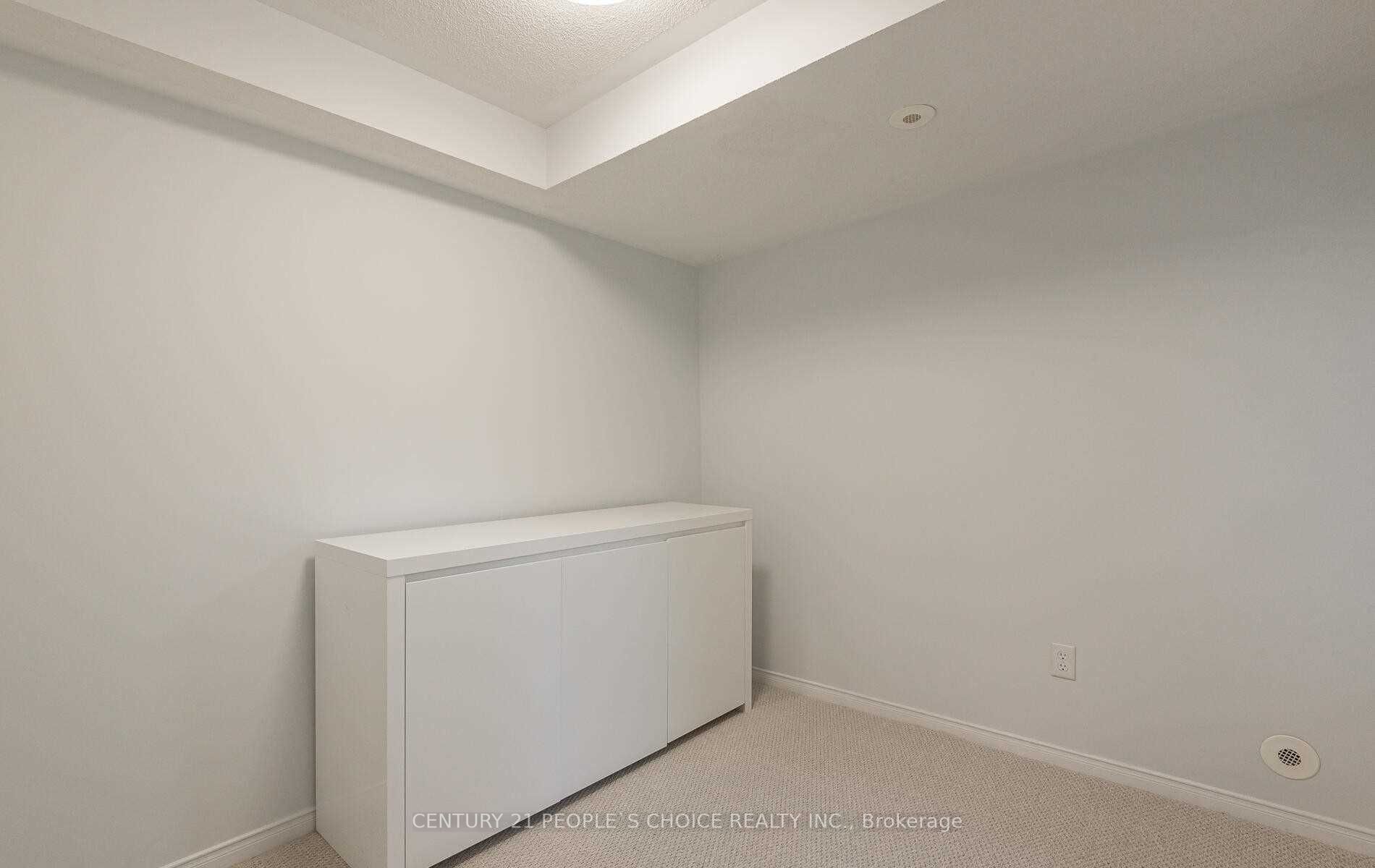 5050 Intrepid Drive, #46