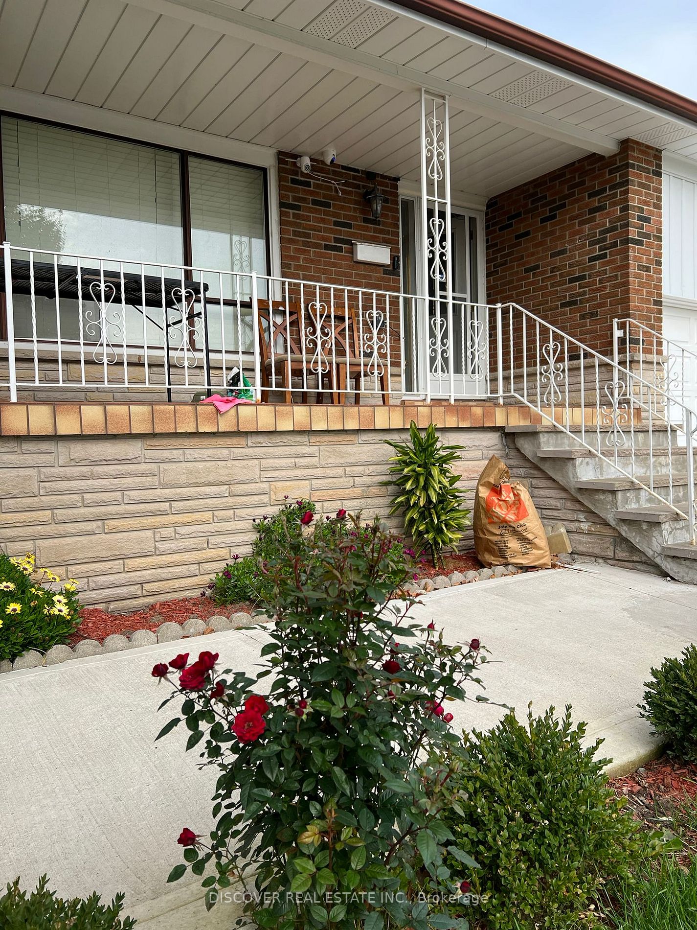 525 Cullen Ave, #Main