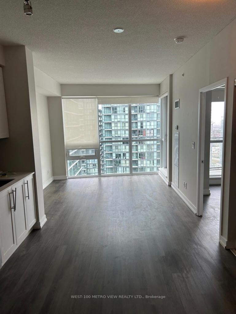 859 The Queensway, #710