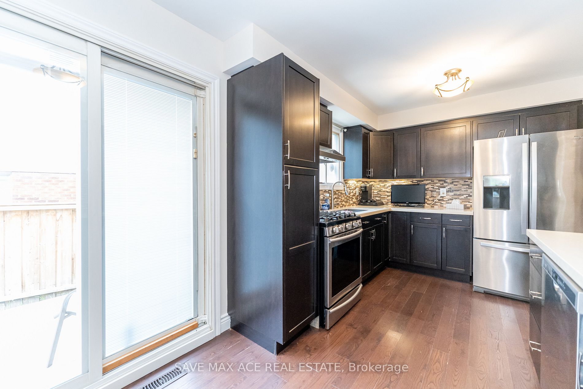 44 Terryhill Sq