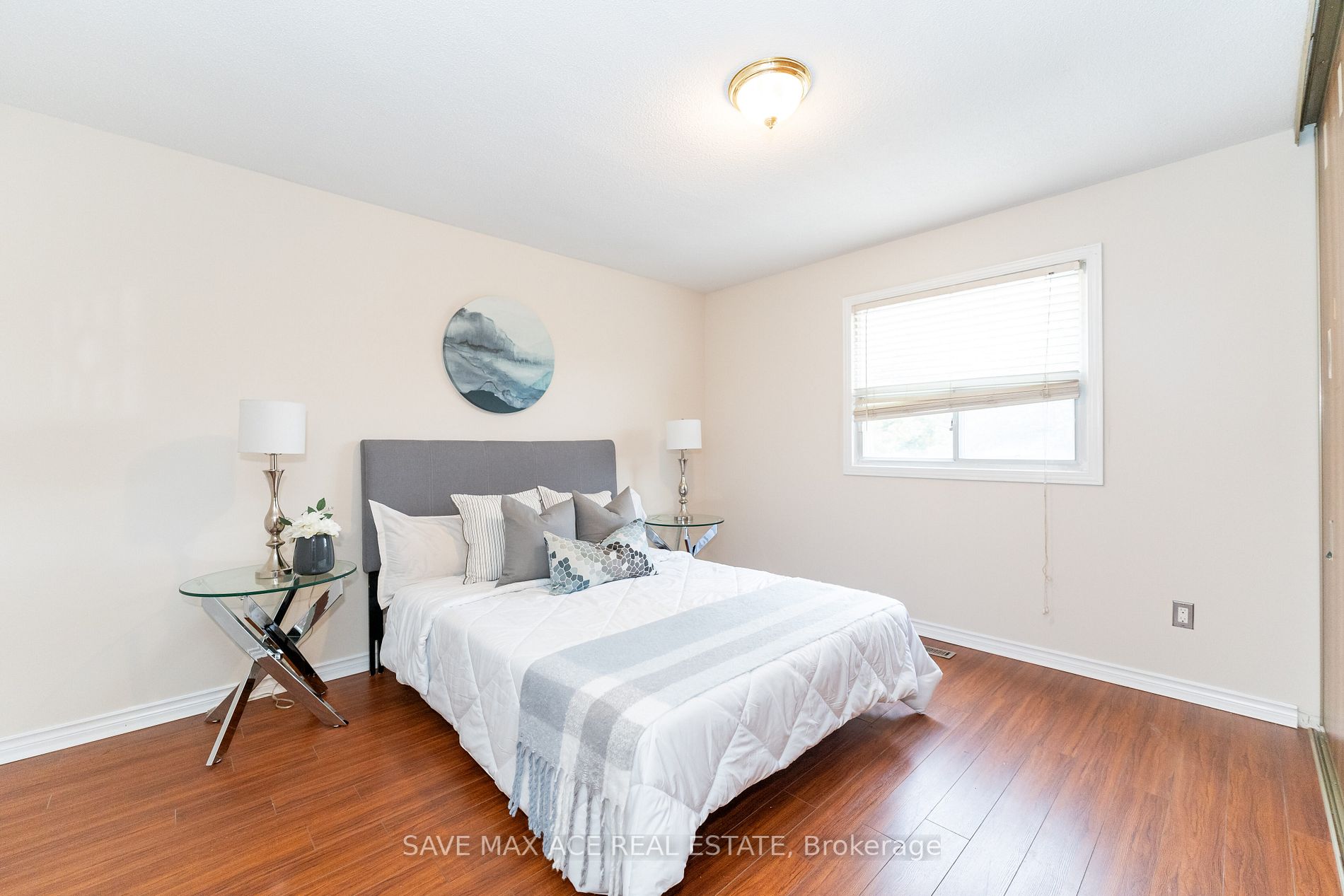 44 Terryhill Sq