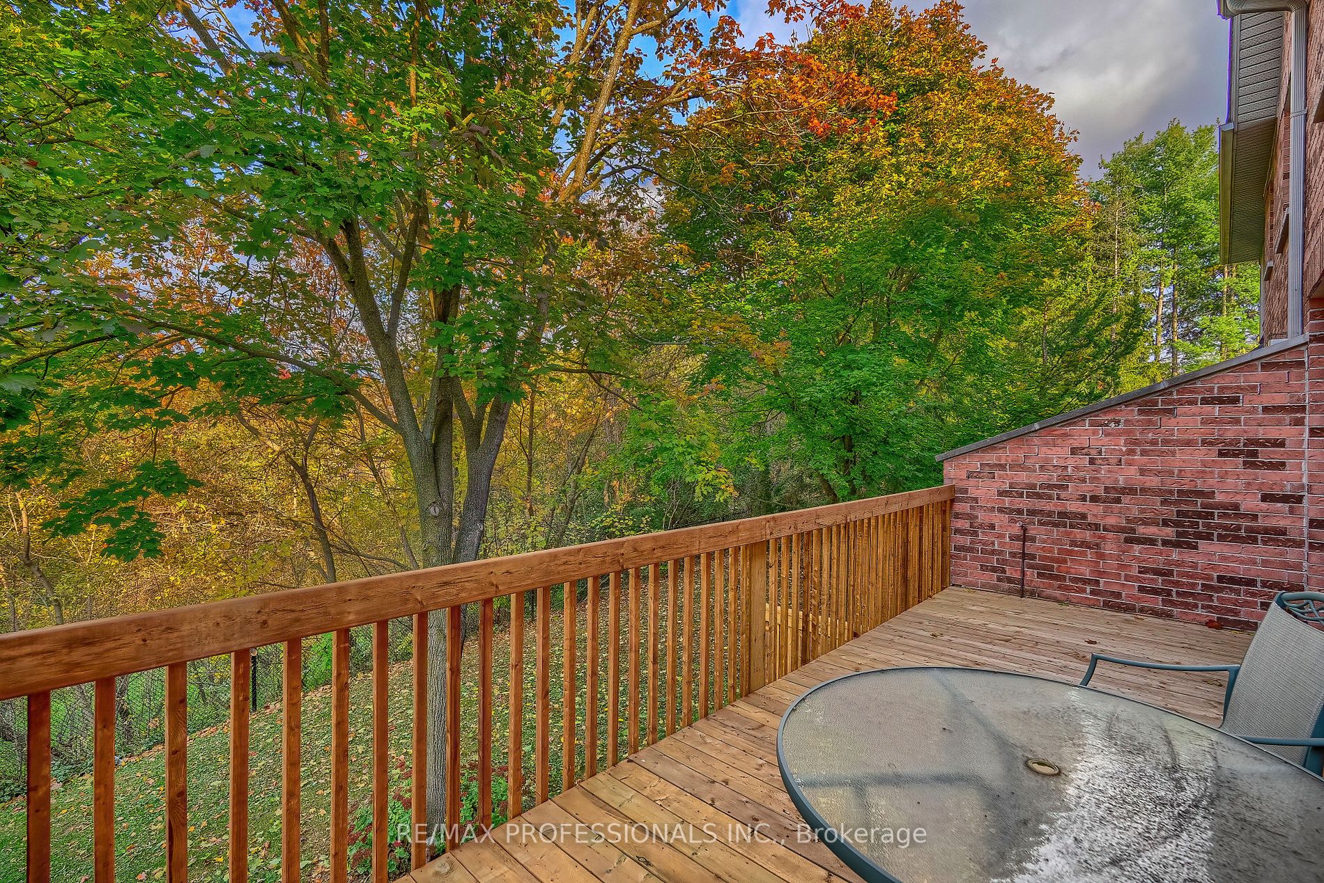 76 River Dr, #16
