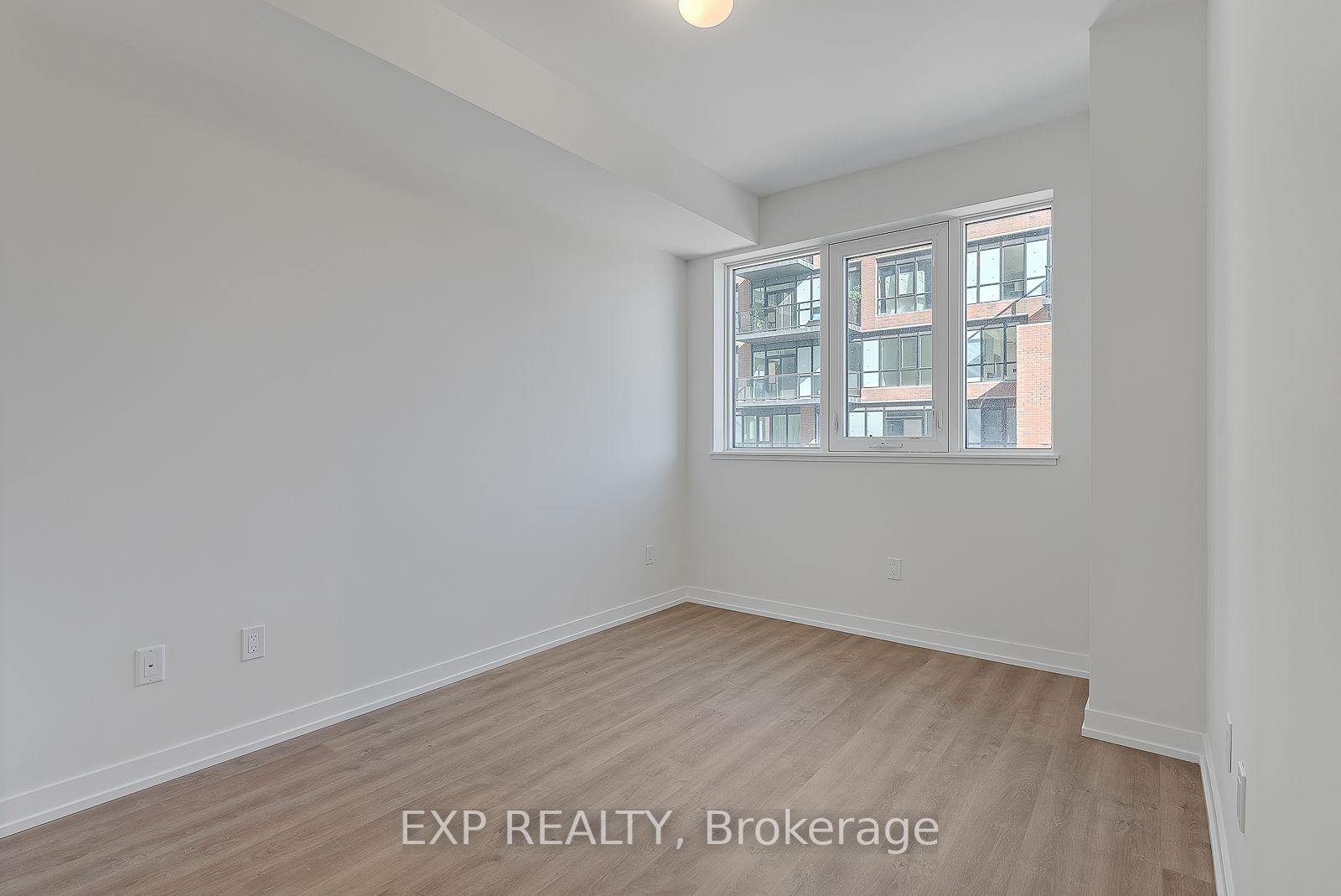 2300 St. Clair Ave W, #311
