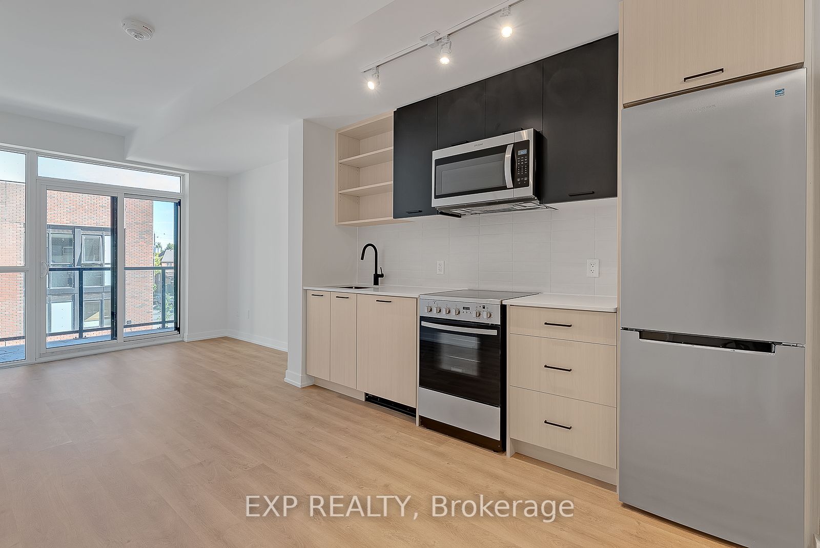 2300 St. Clair Ave W, #311