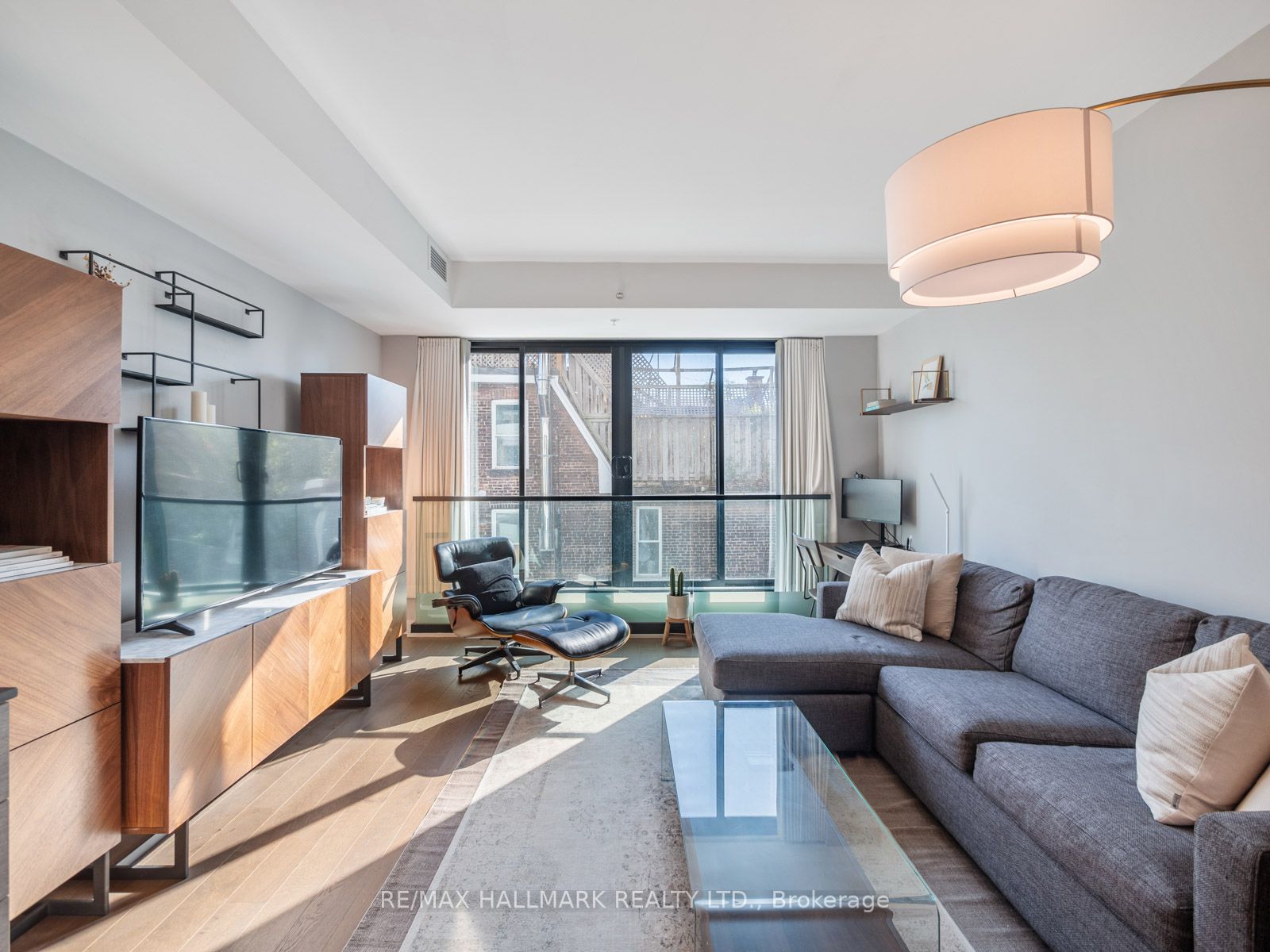 530 Indian Grove, #318