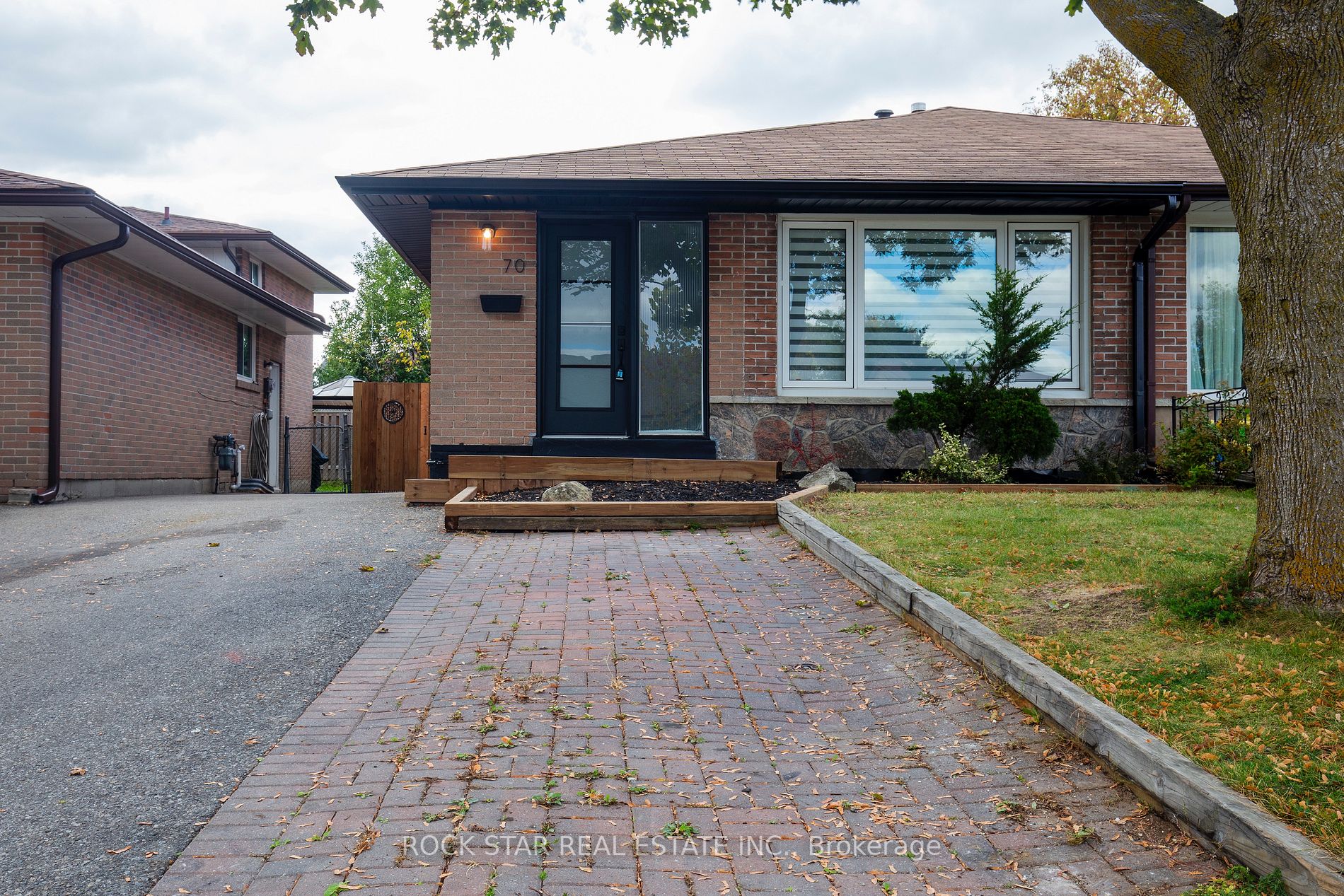 70 Wilton Dr