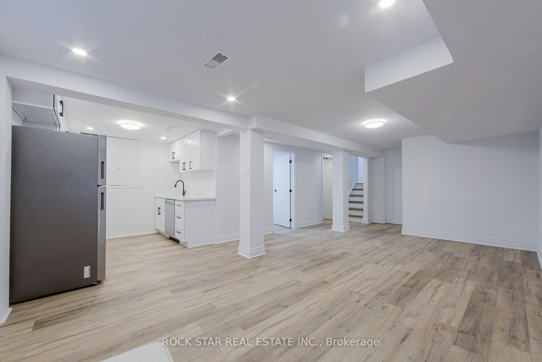70 Wilton Dr