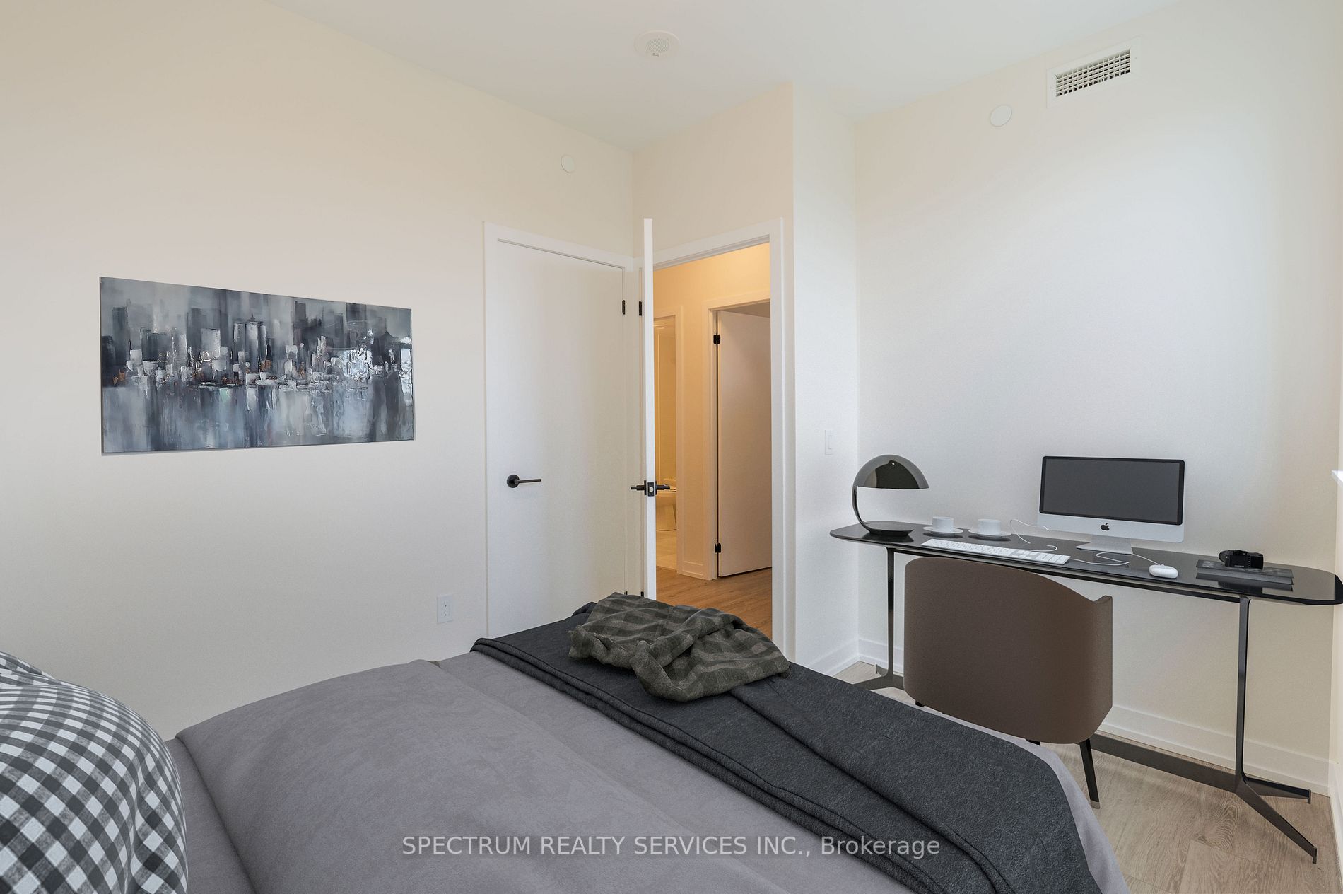 2300 St Clair Ave W, #709