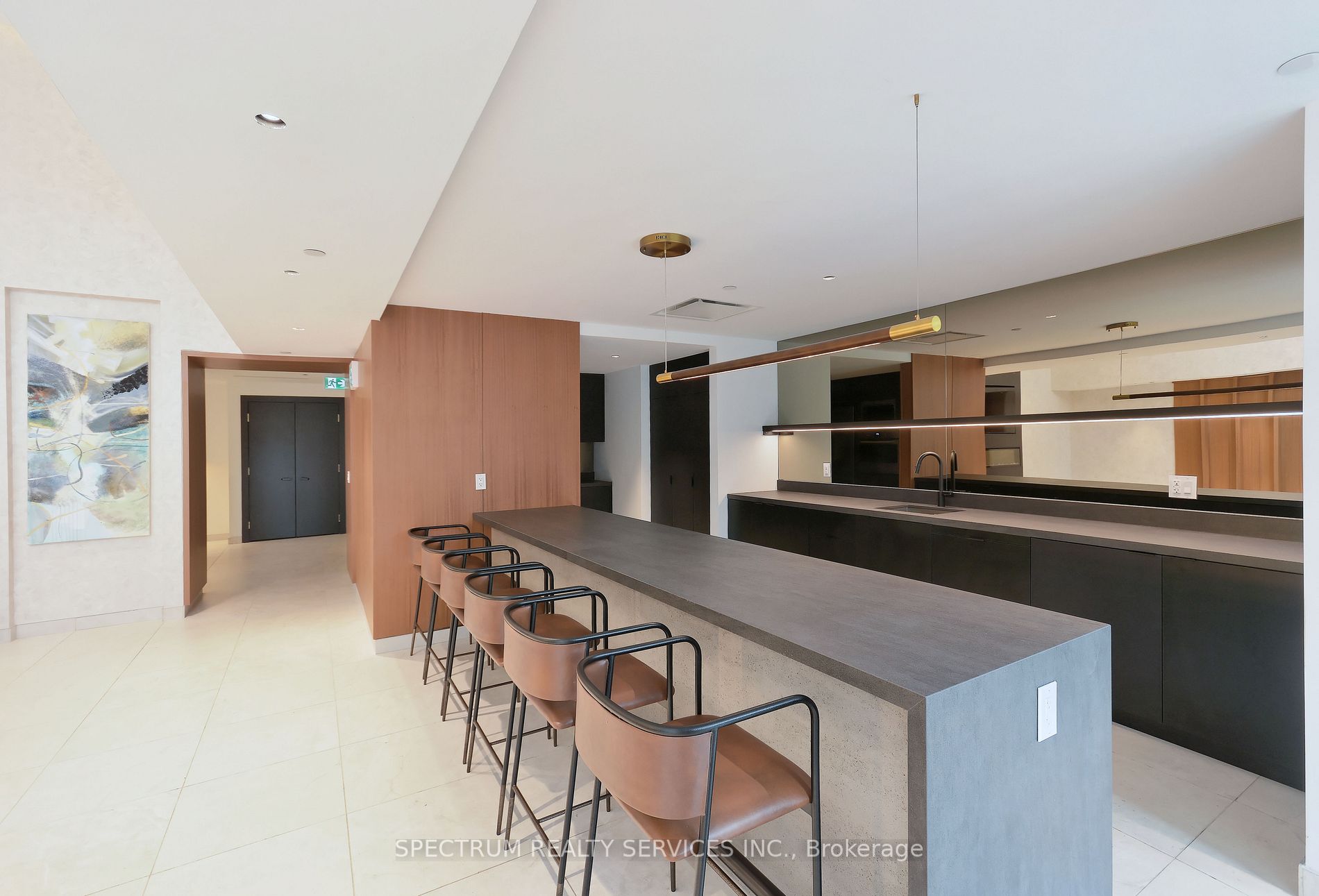 2300 St Clair Ave W, #709