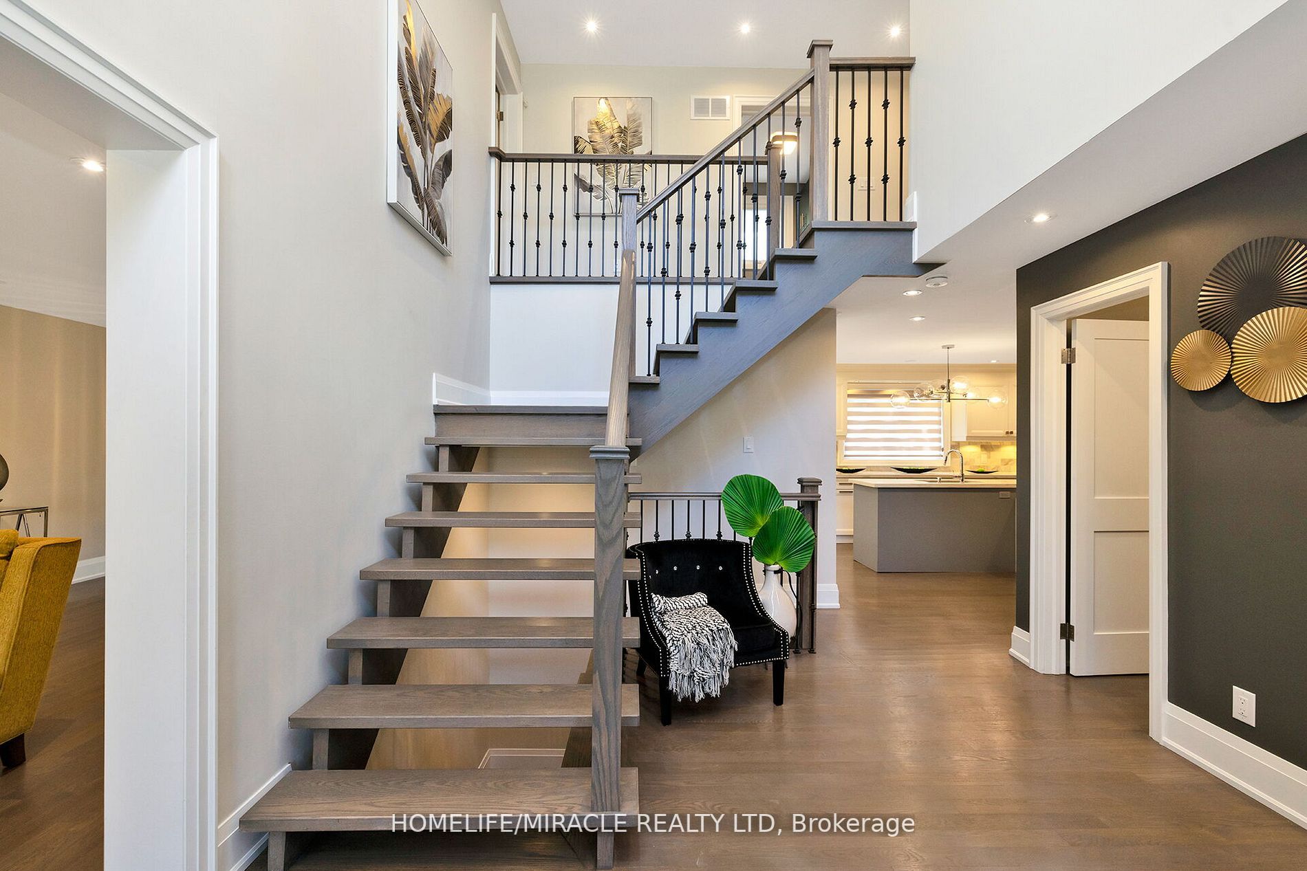 2068 Mississauga Rd