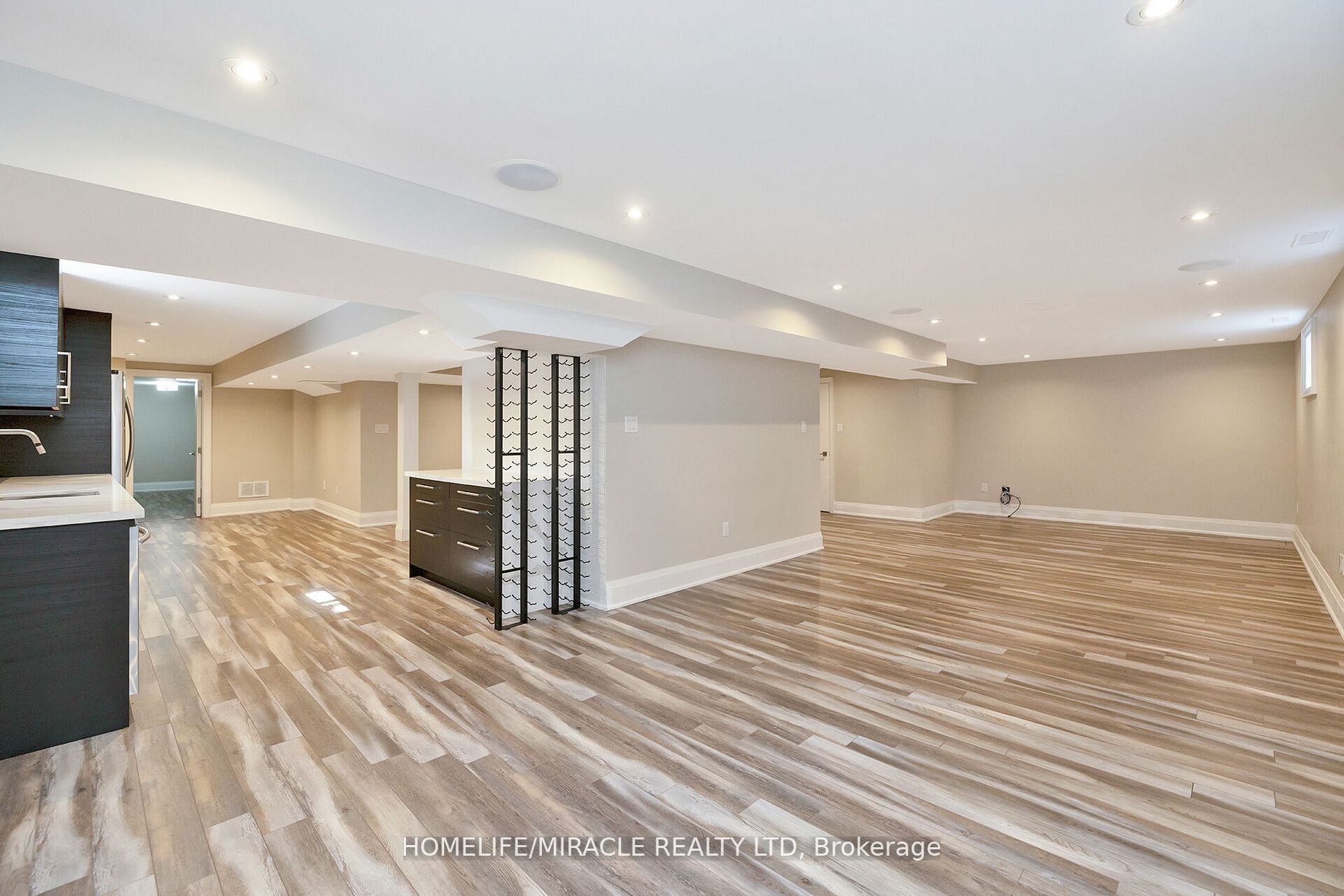 2068 Mississauga Rd