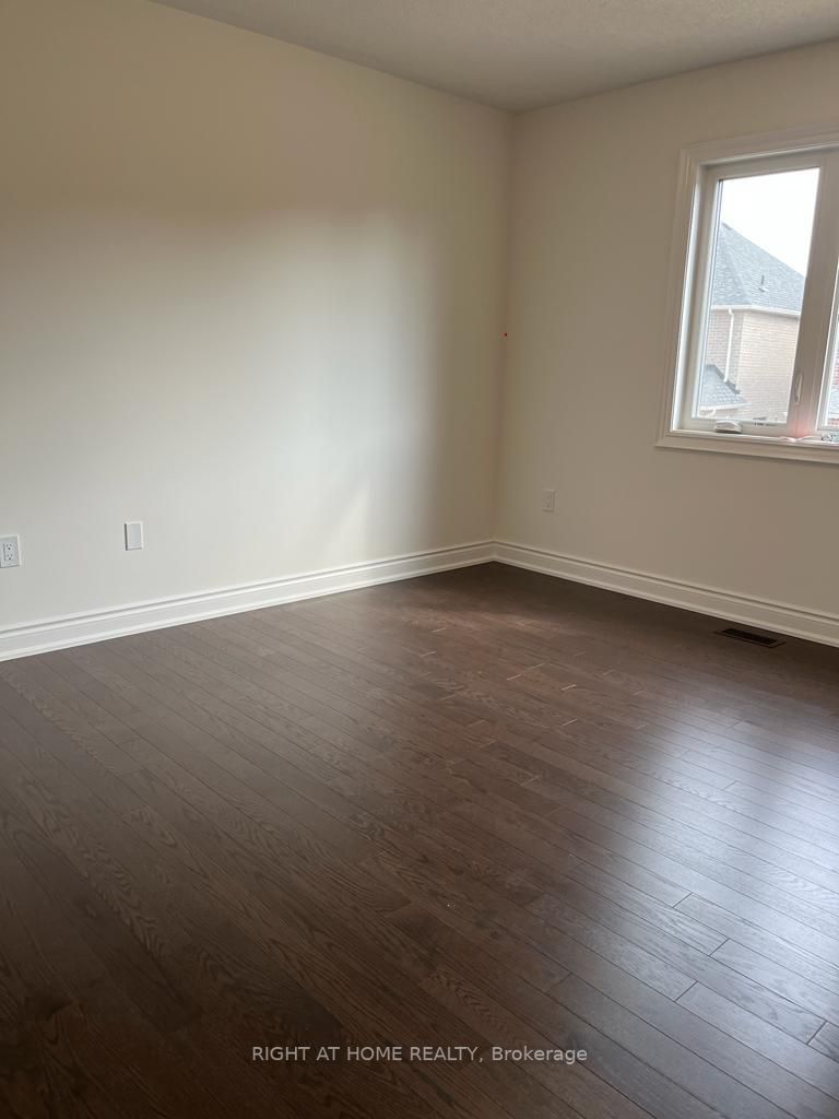 12 Ixworth Circle