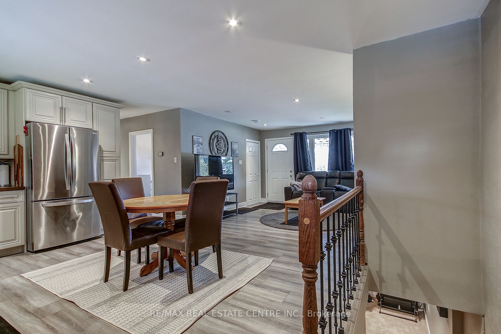 43 Langstone Cres