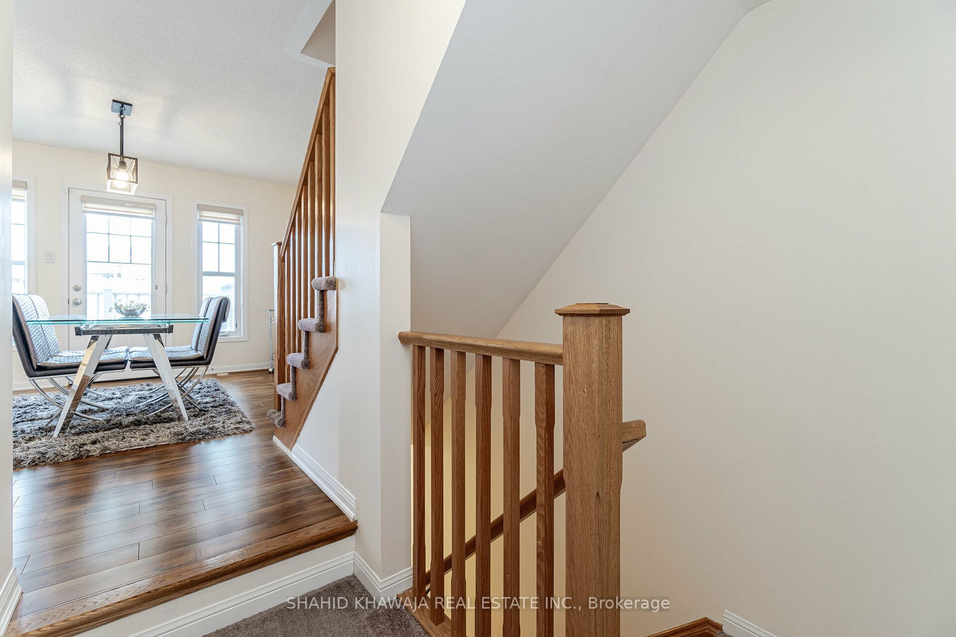201 Woodley Crescent