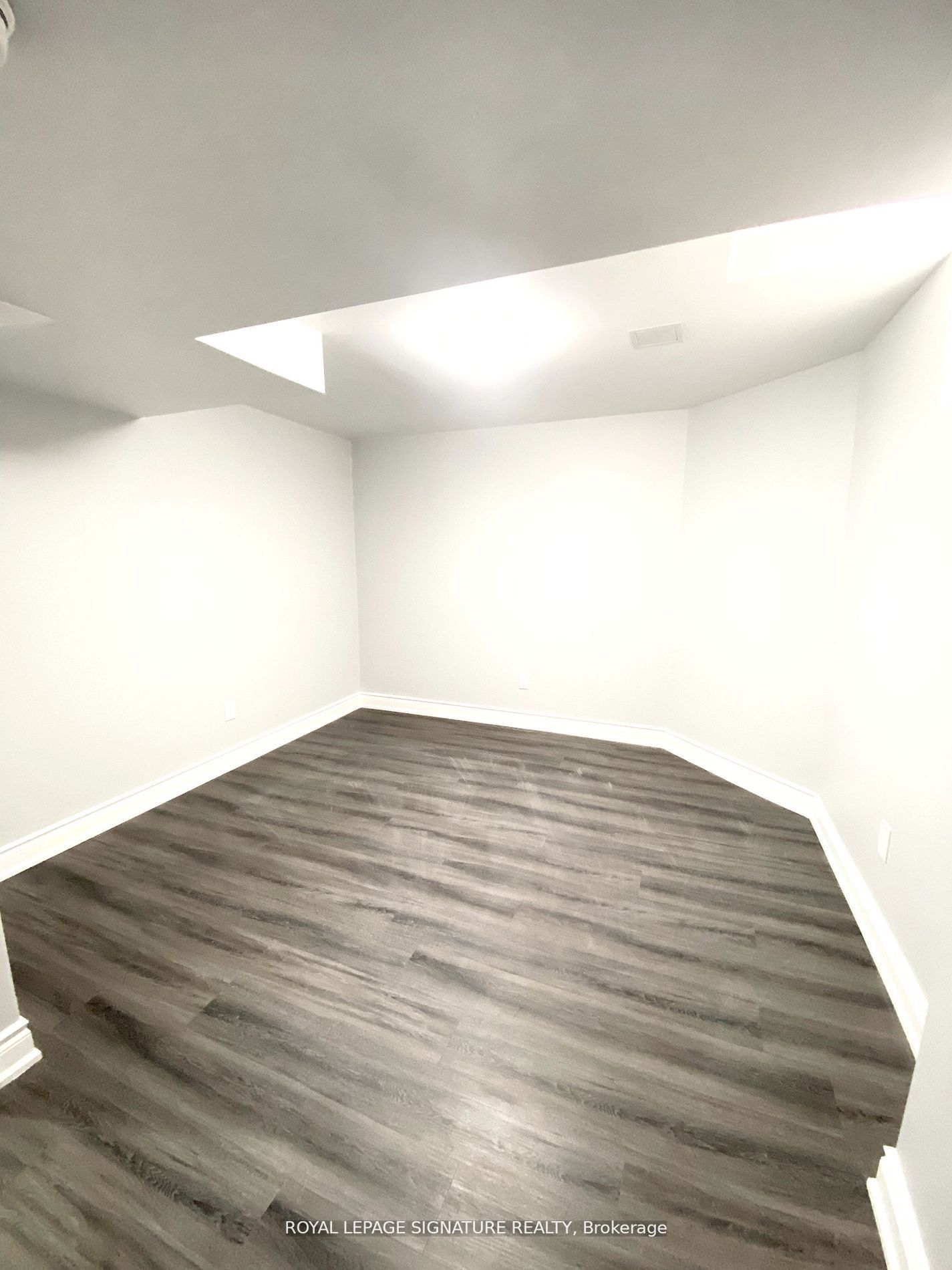 74 Baha Cres, #2