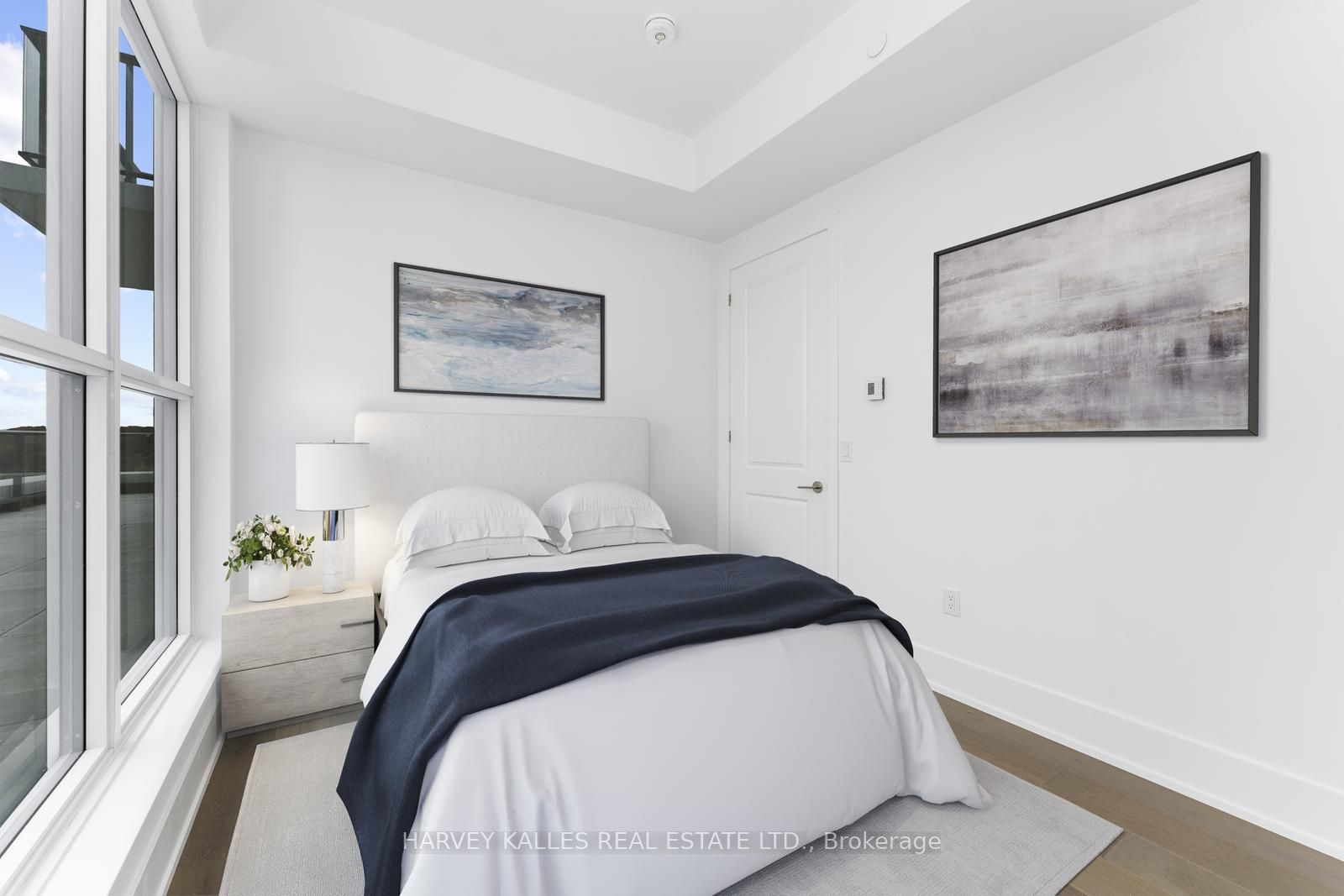 1063 Douglas Mccurdy Comm Circ, #702