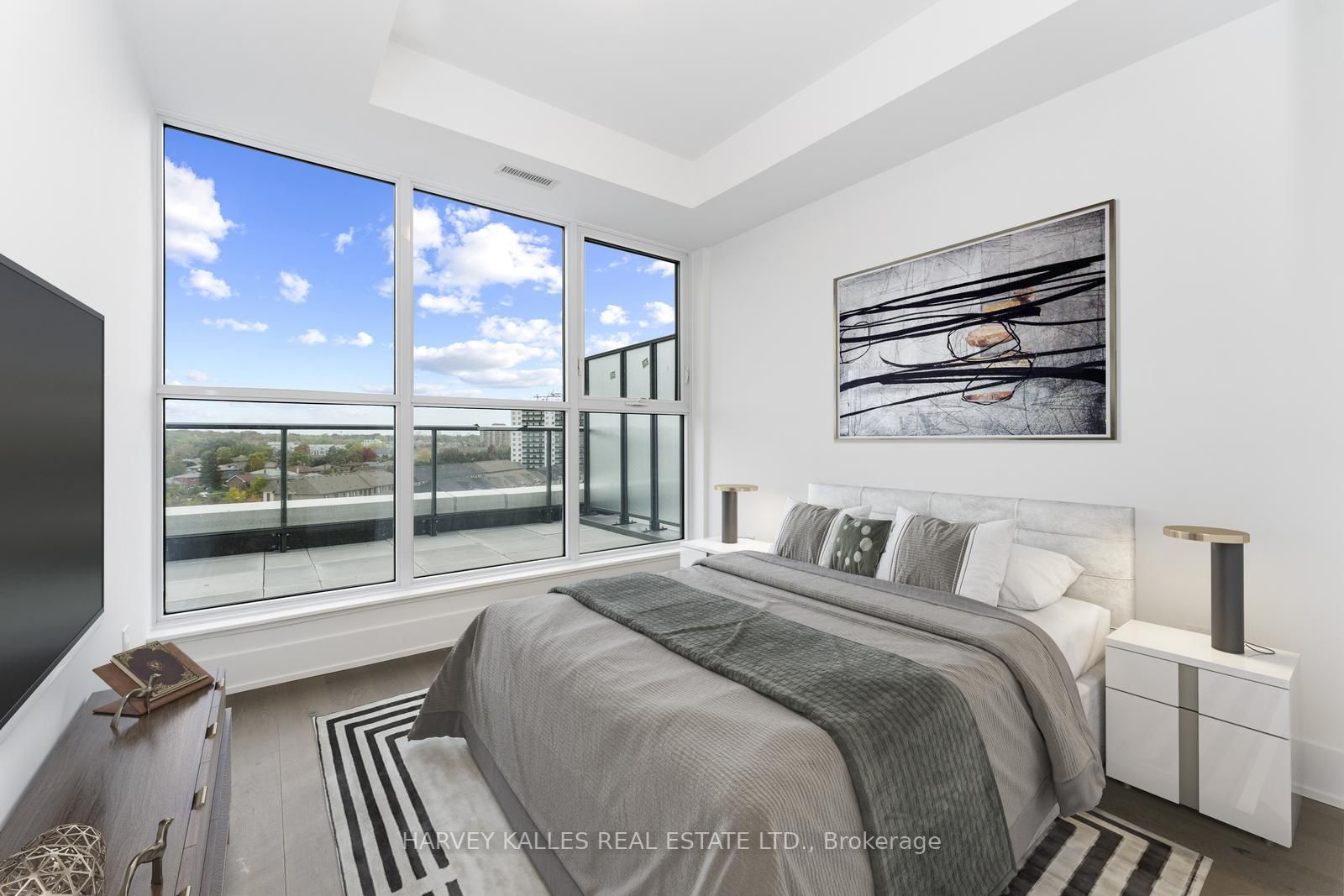 1063 Douglas Mccurdy Comm Circ, #702