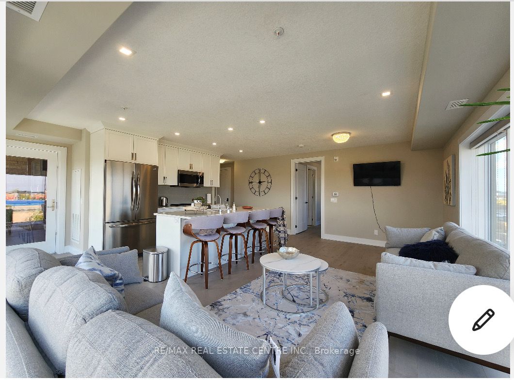 105 Spencer Ave, #305