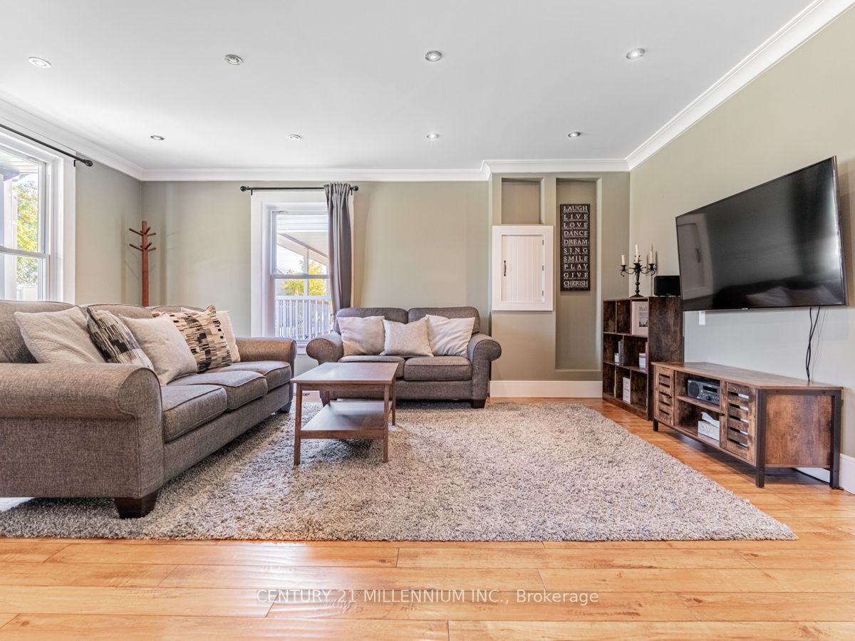38 Mcfaul St