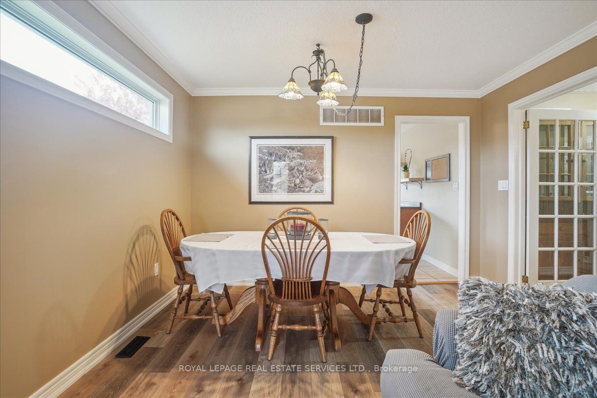 12 Kingsley Rd