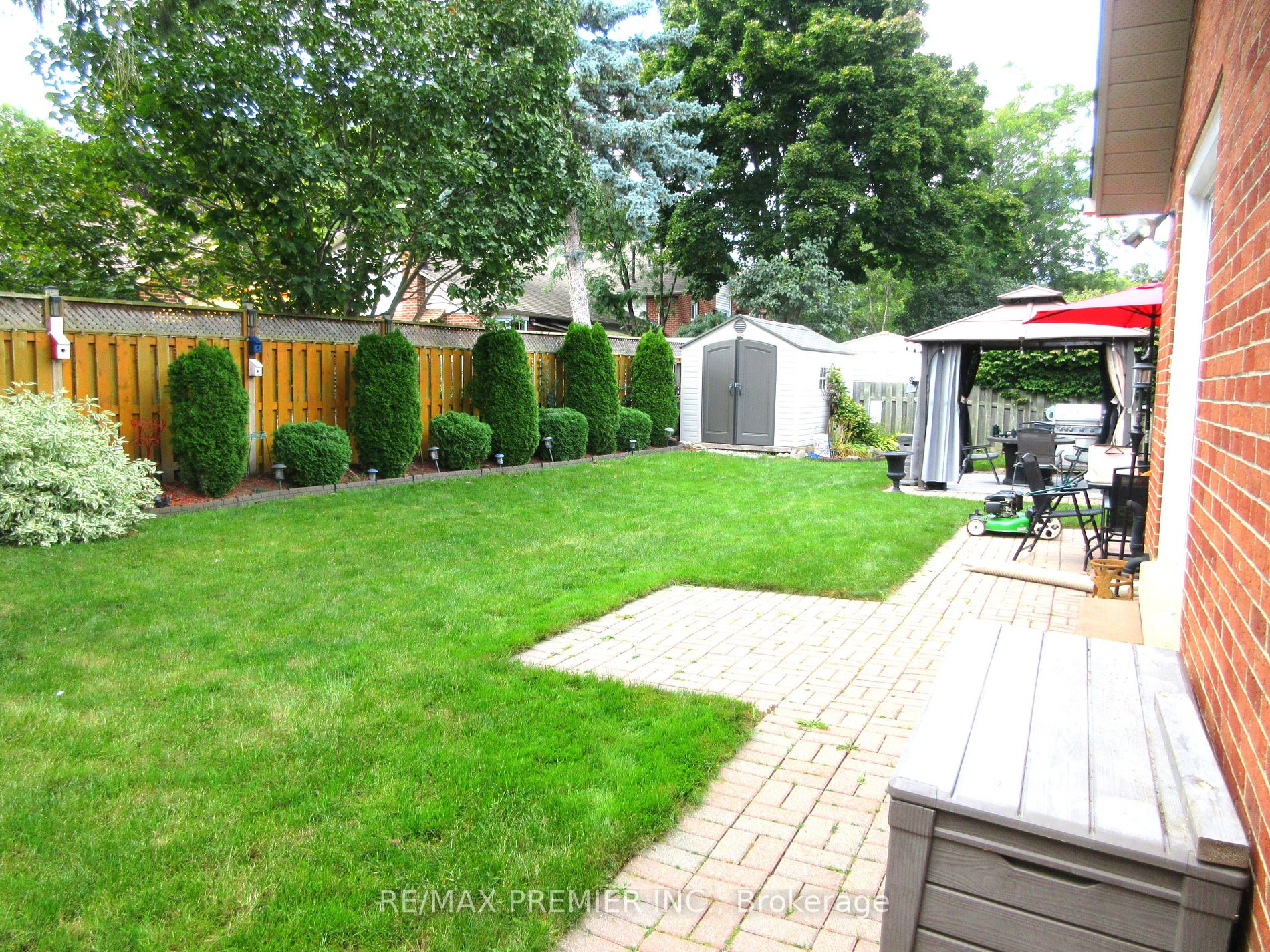 27 Boreham Circ