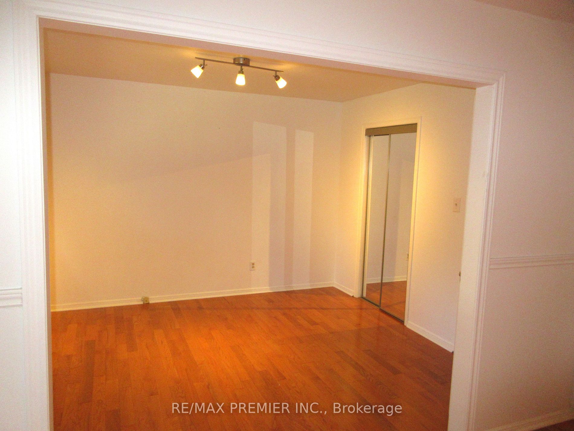 27 Boreham Circ