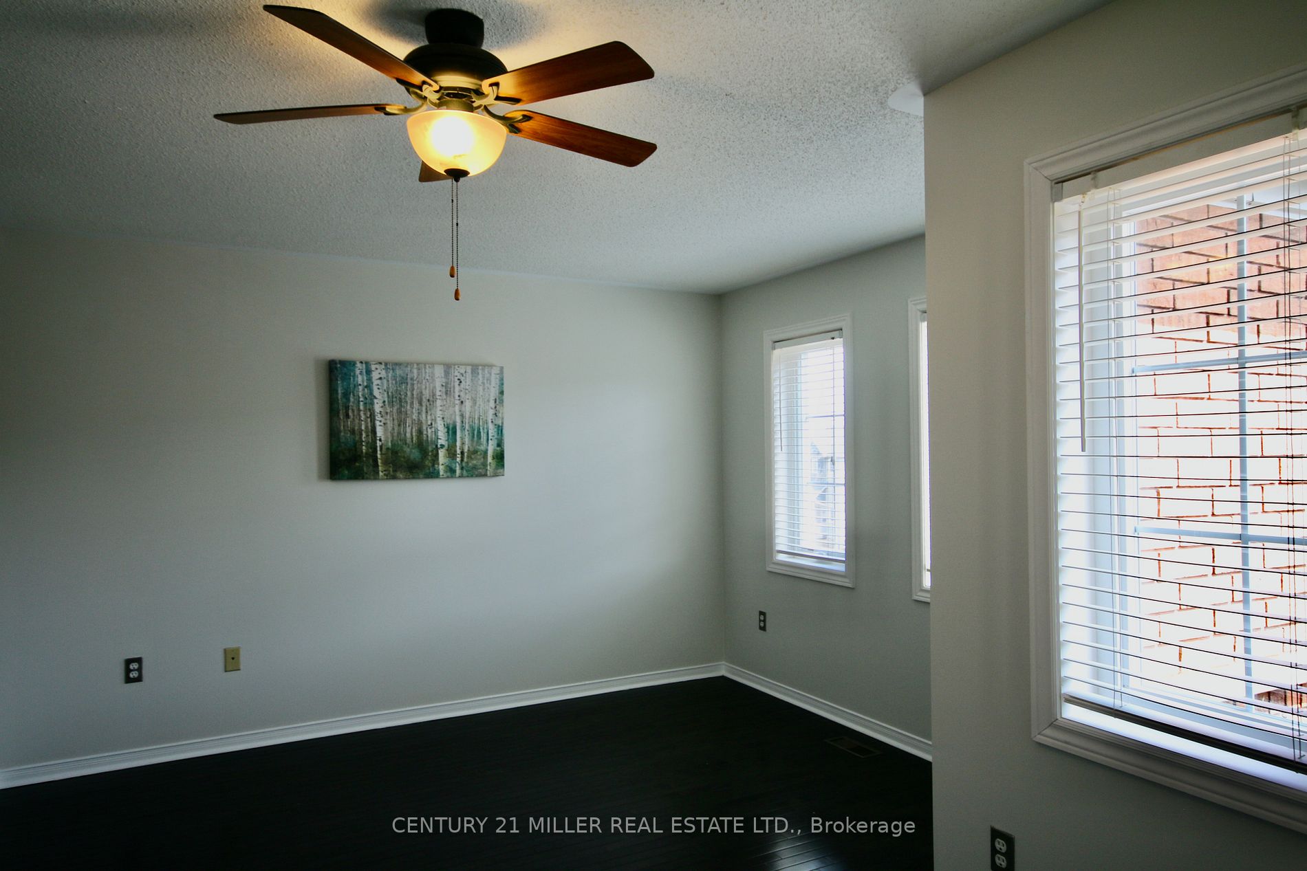 5530 Glen Erin Dr, #140