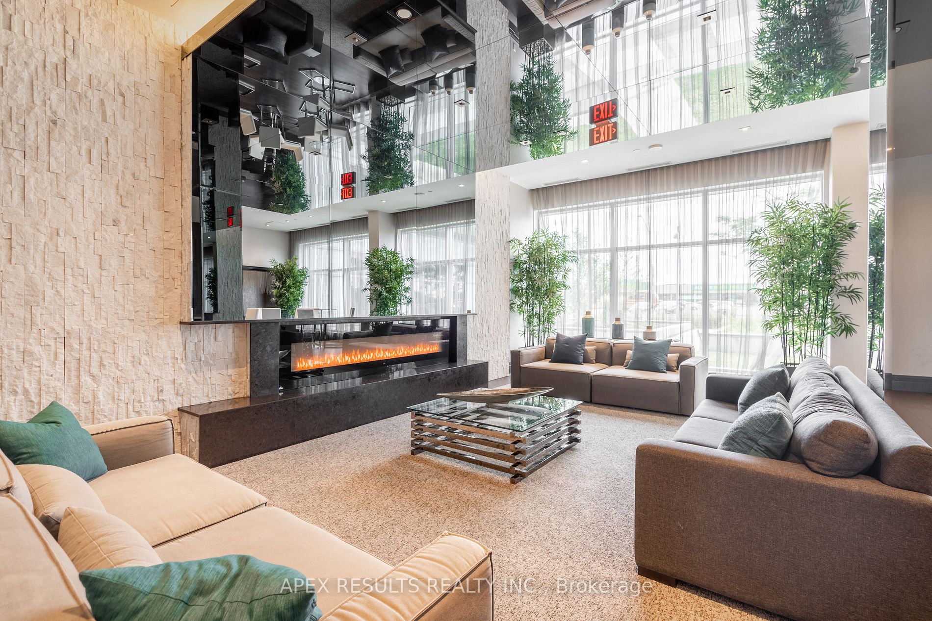 55 Speers Rd, #411