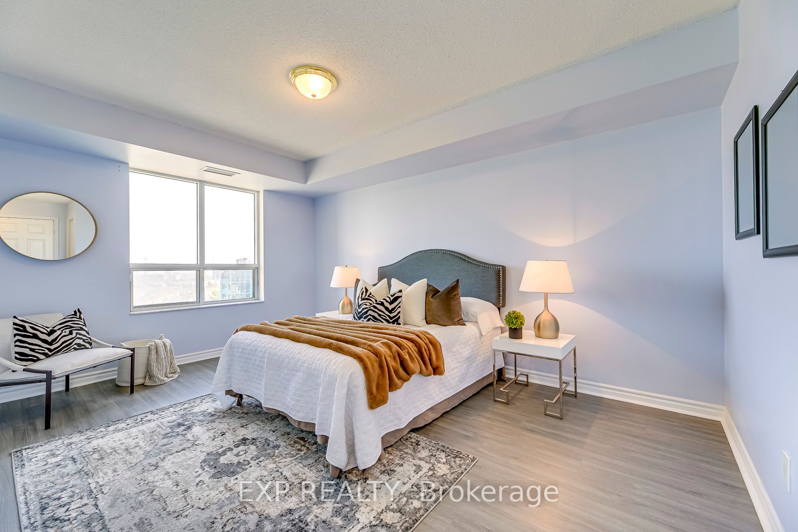 25 Kingsbridge Garden Circ, #1216