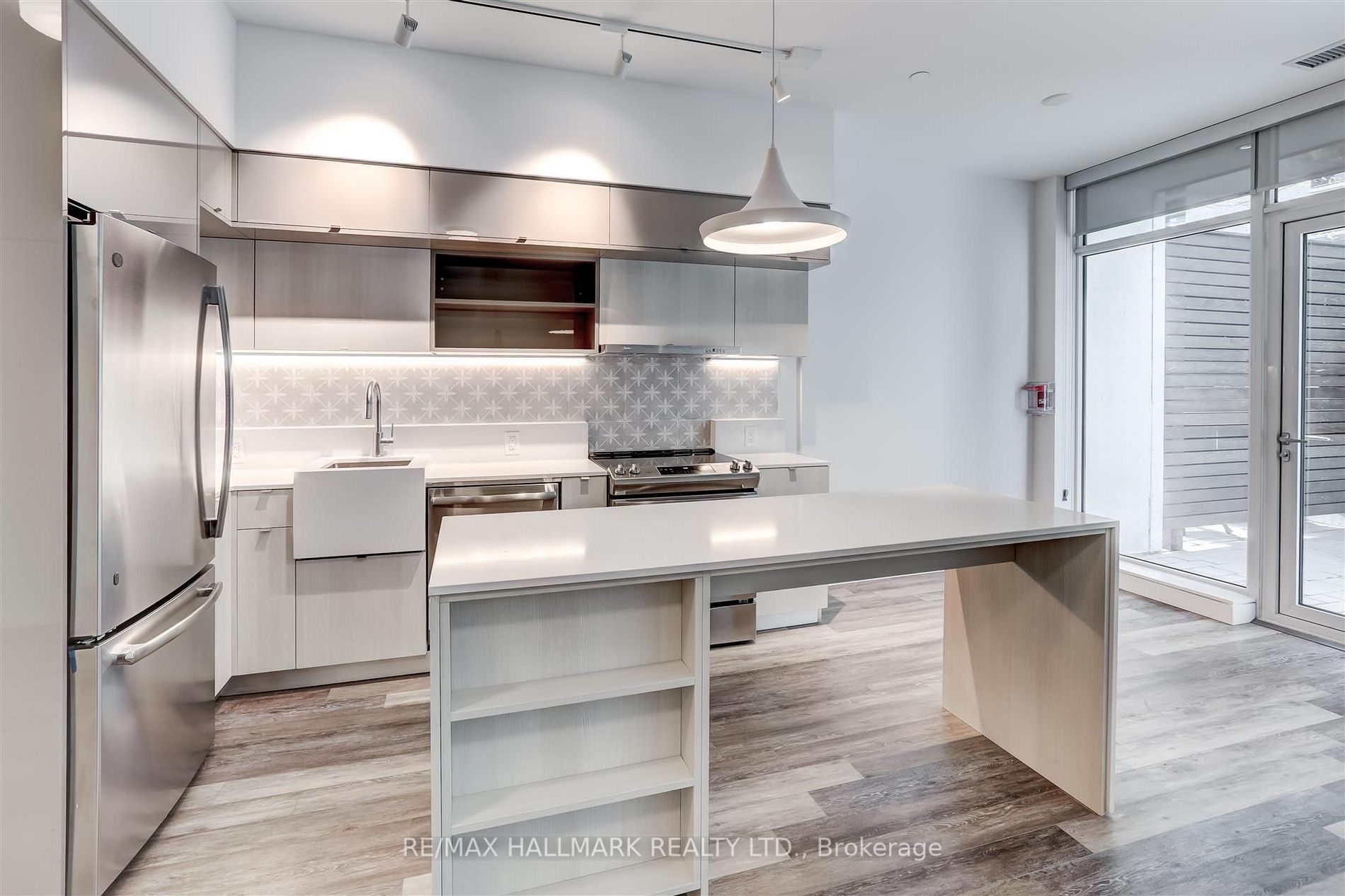 50 High Park Ave, #Th101